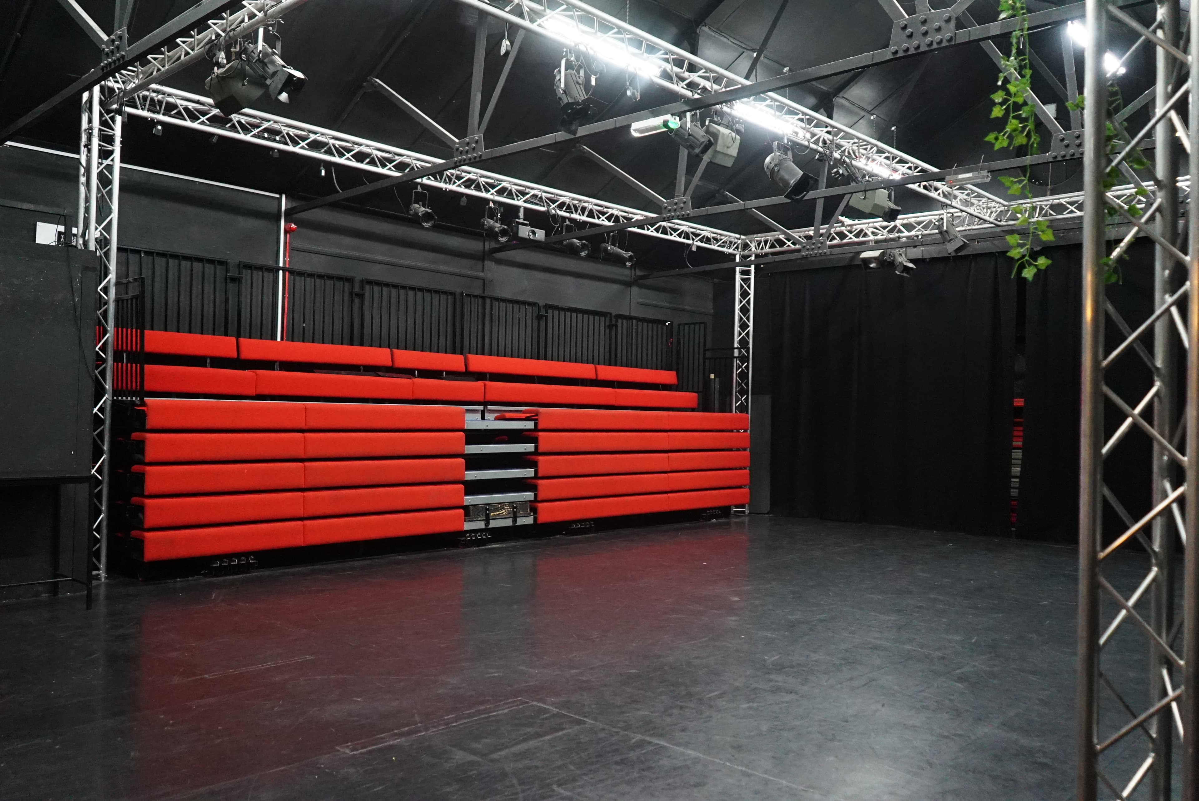 Main Theatre, Young Actors Theatre Islington photo #19