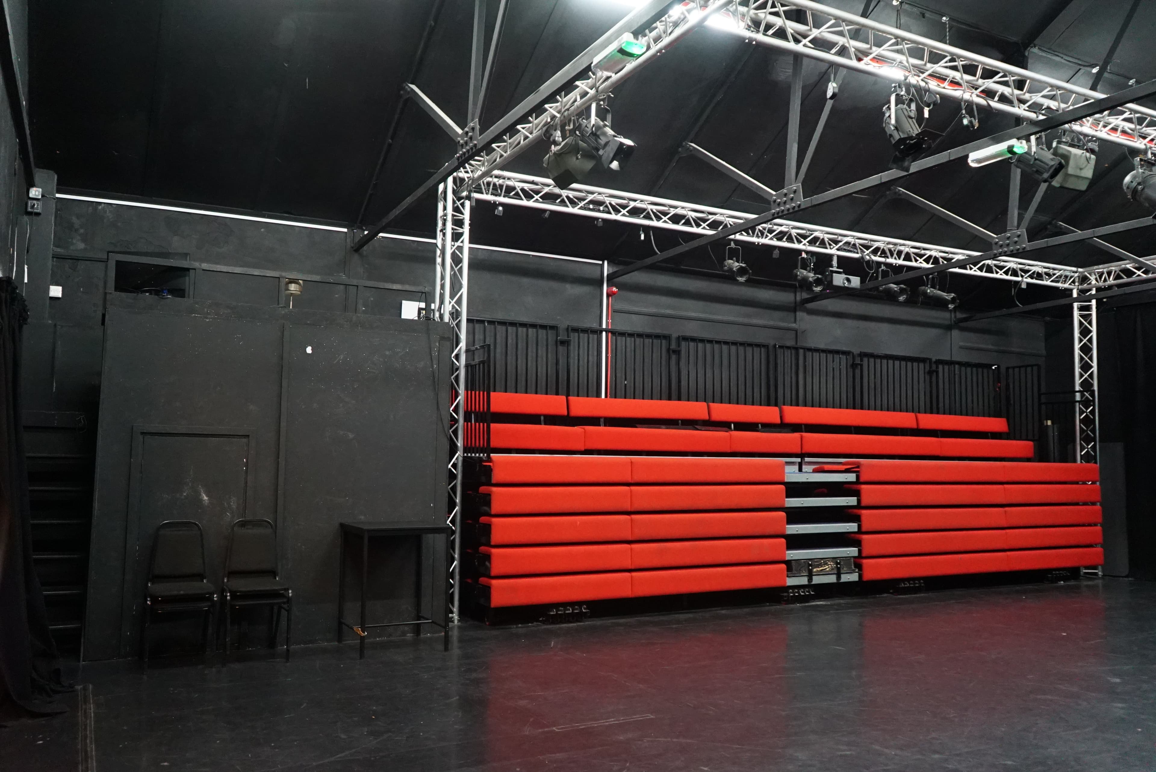 Main Theatre, Young Actors Theatre Islington photo #3