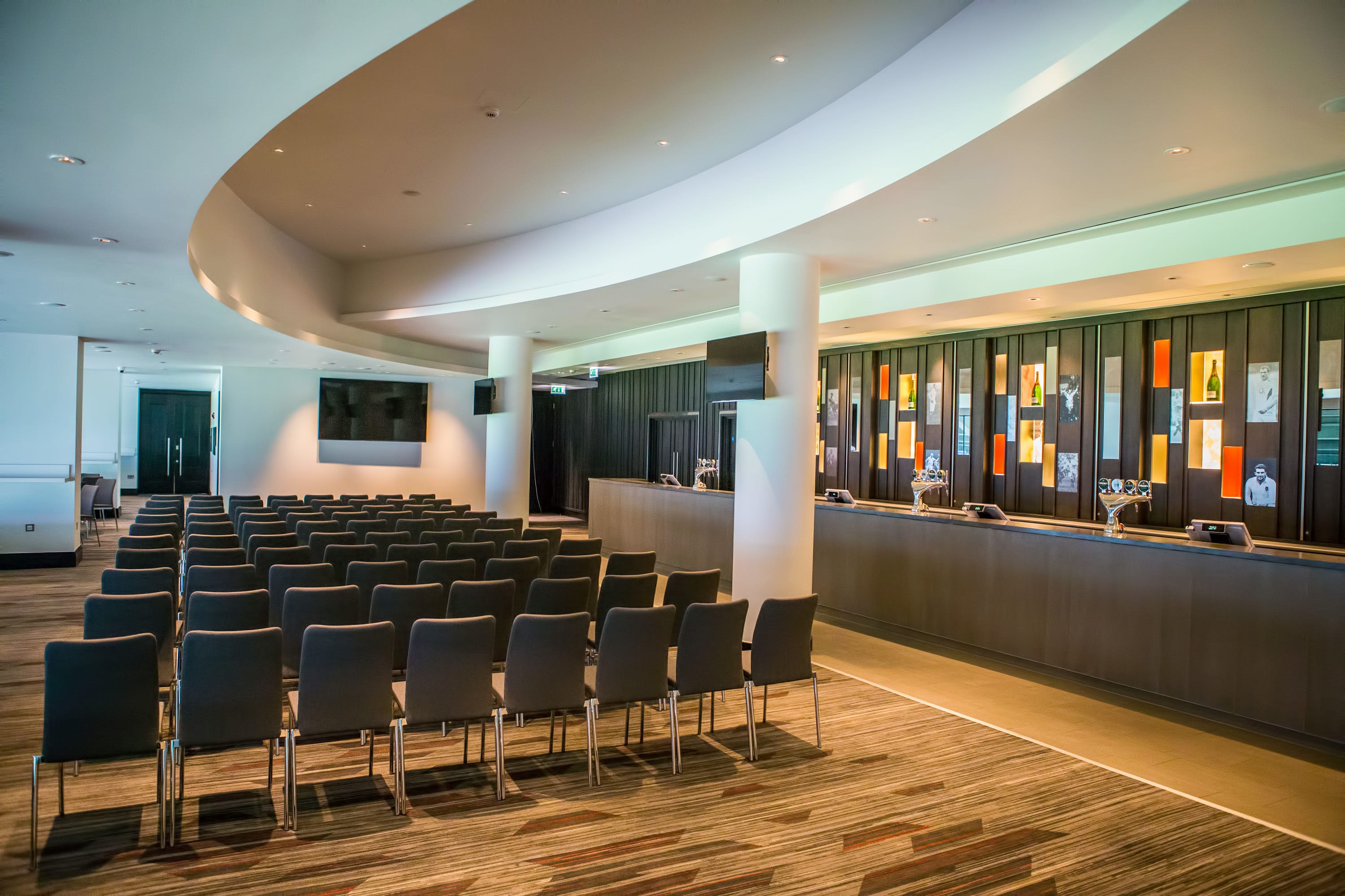 Photo of Allianz Stadium, Members Lounge