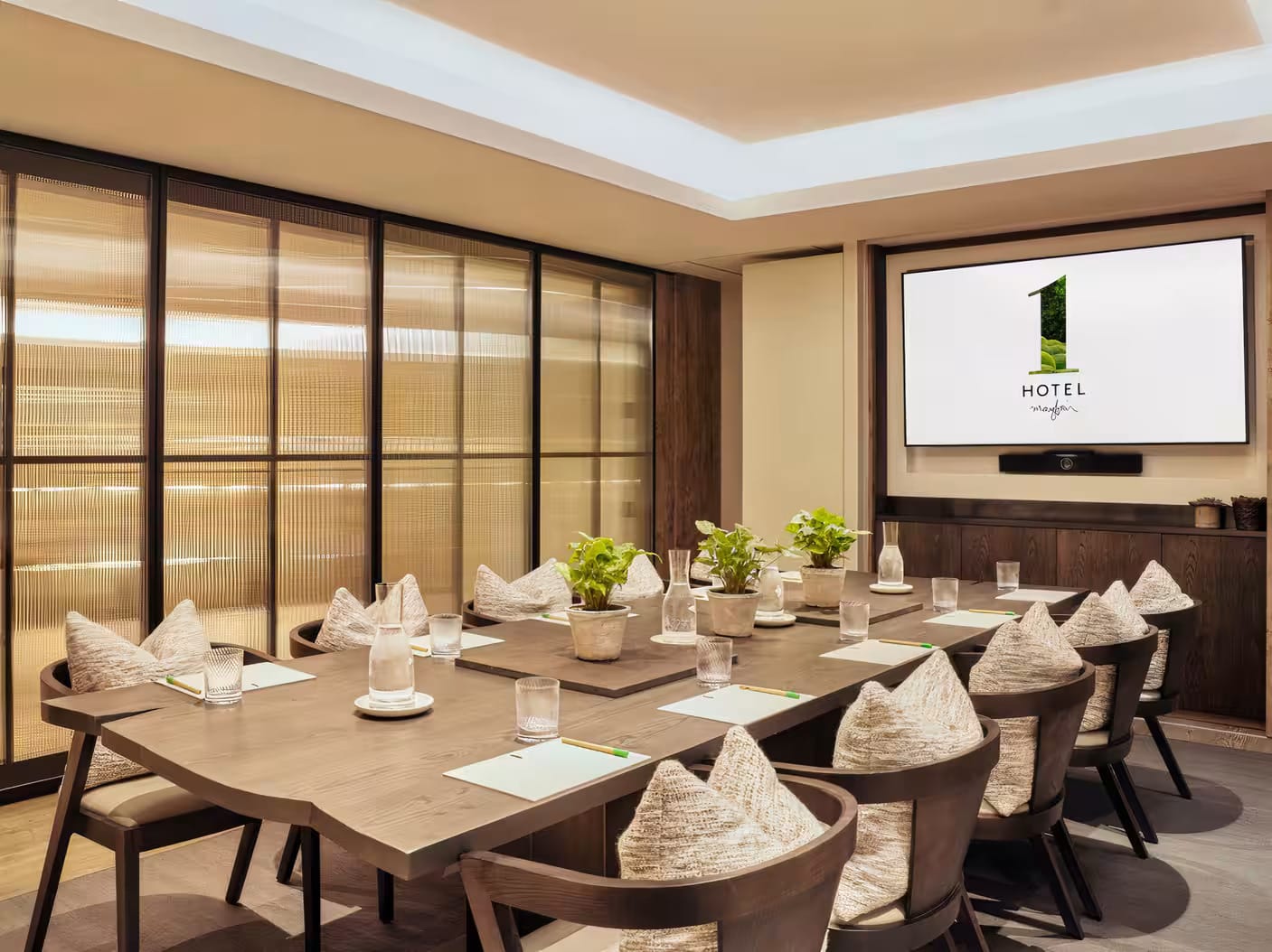 Photo of 1 Hotel Mayfair, Nightingale