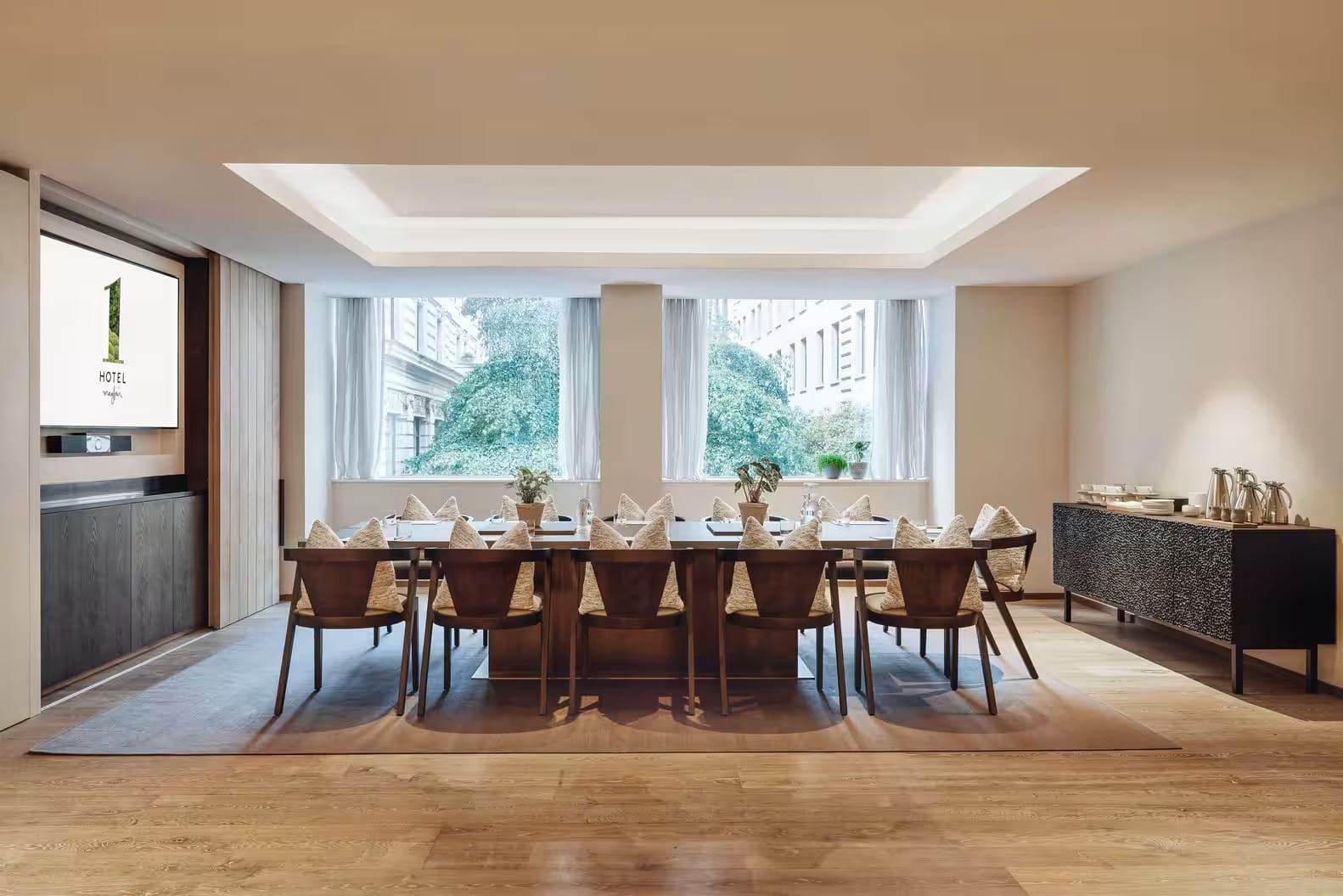 Photo of 1 Hotel Mayfair, Nightingale