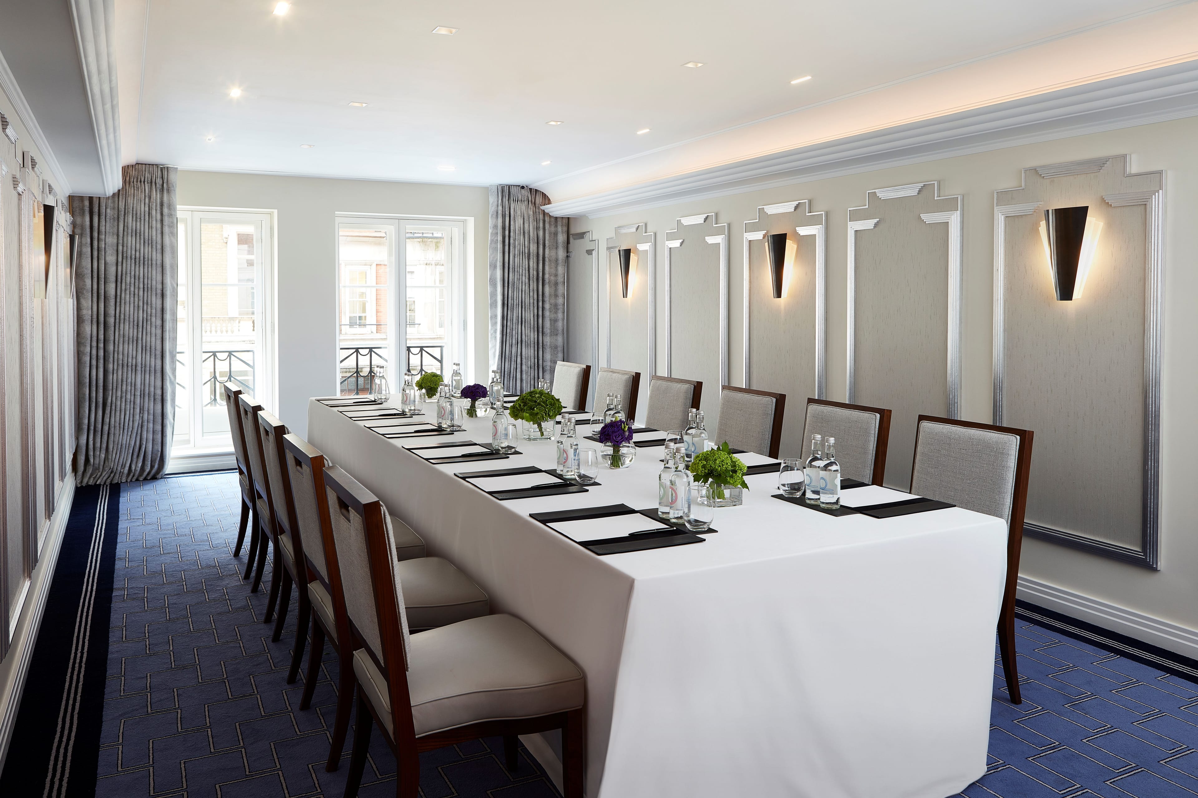 Photo of Claridge's, Boardroom