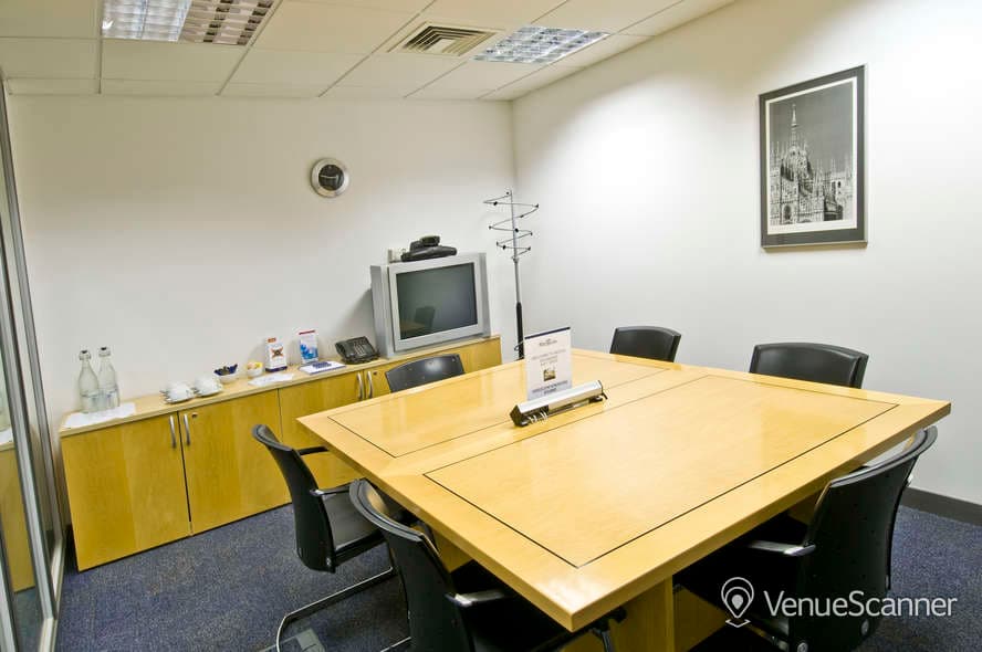 Villeneuve, Regus London Trafalgar Square photo #1