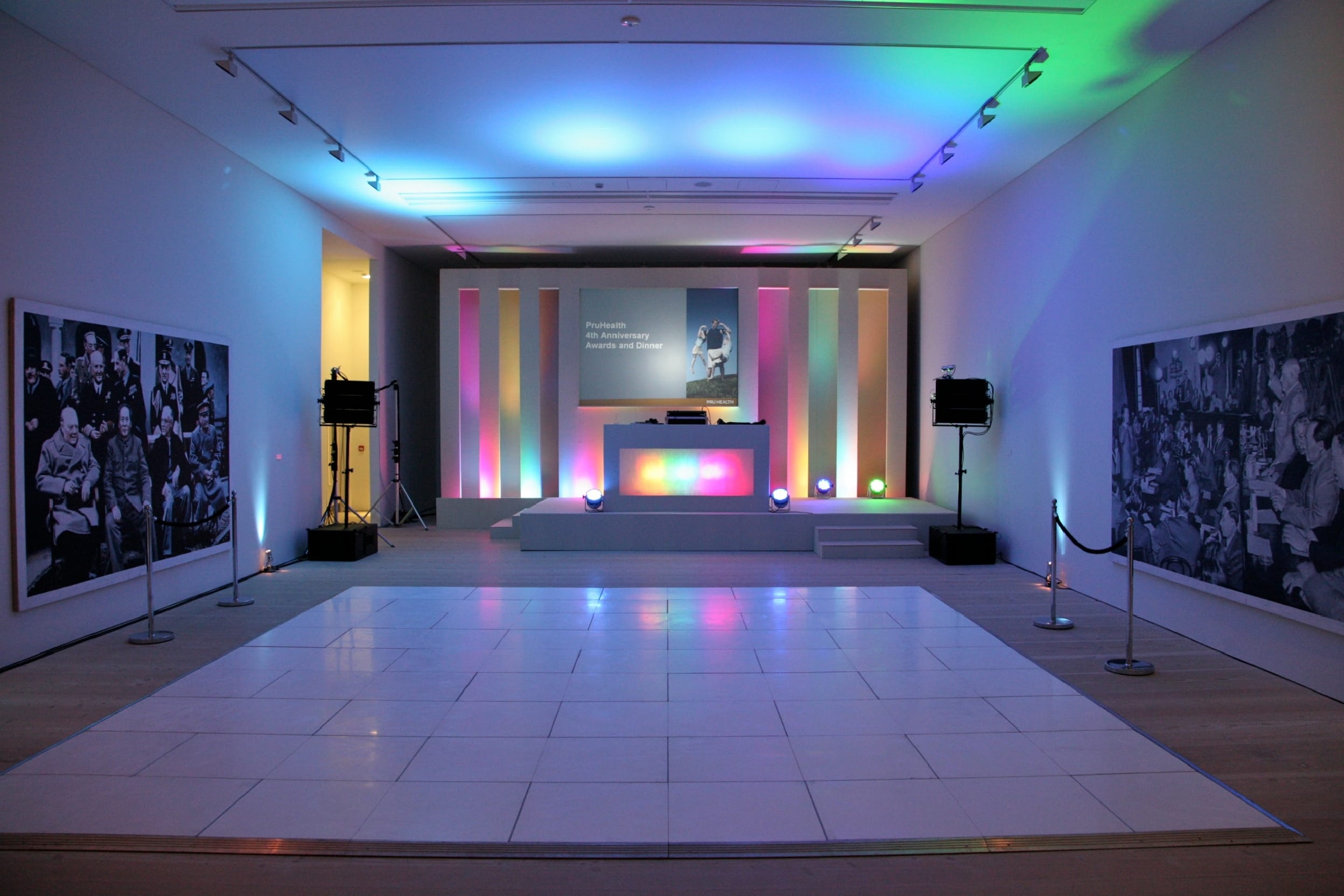 Photo of Saatchi Gallery, Full Floor: 4 Galleries
