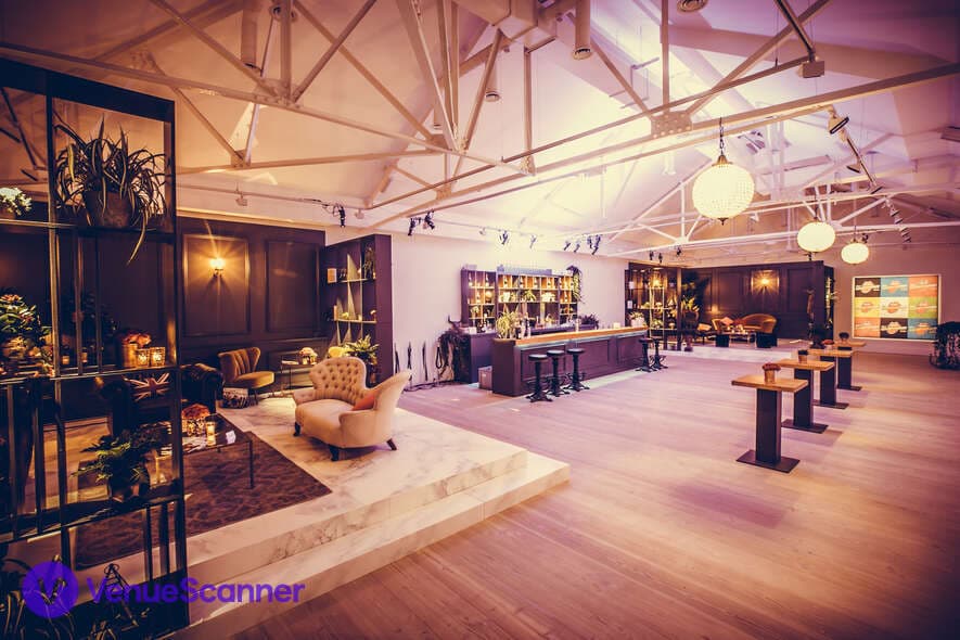 Second Floor: Galleries 11, 12, 13 And 14, Saatchi Gallery photo #1