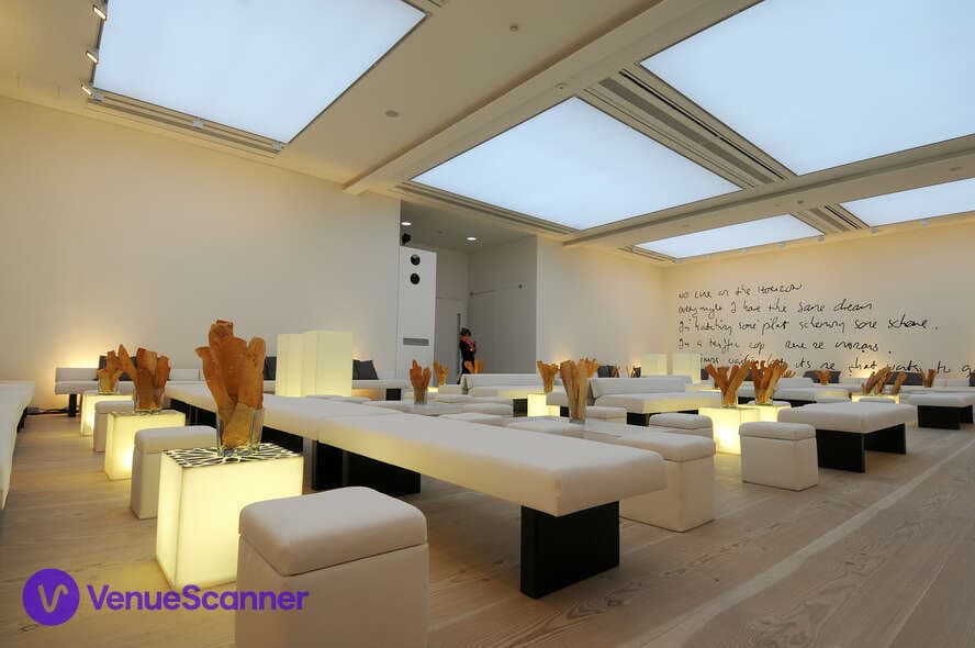 Ground Floor: Galleries 1, 2, 3 And 4, Saatchi Gallery photo #3