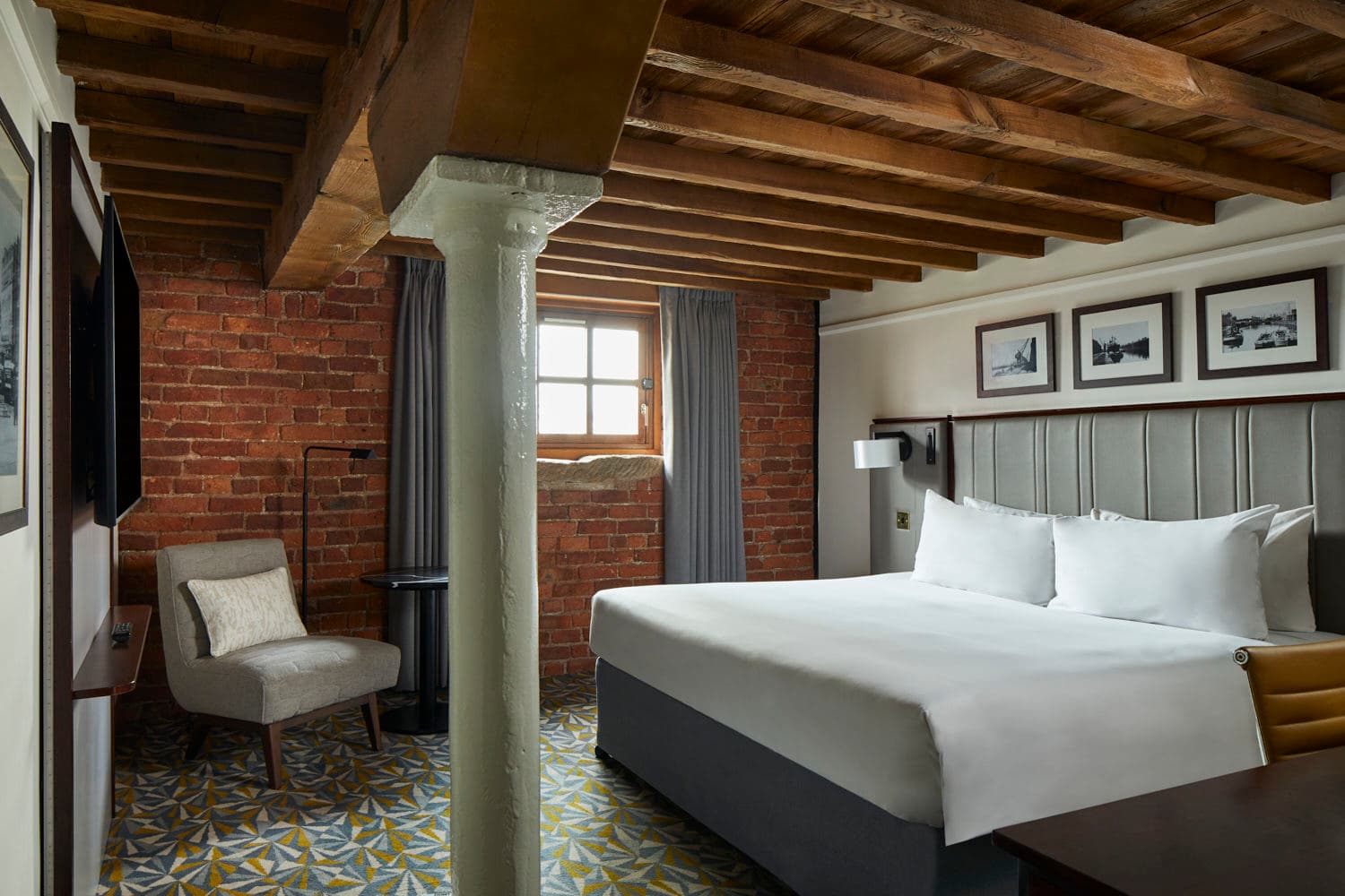 John Logie Baird Suite, Marriott Victoria & Albert Hotel Manchester photo #33
