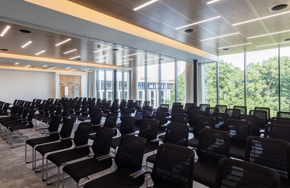 Photo of Elm Grove, Oak Suite