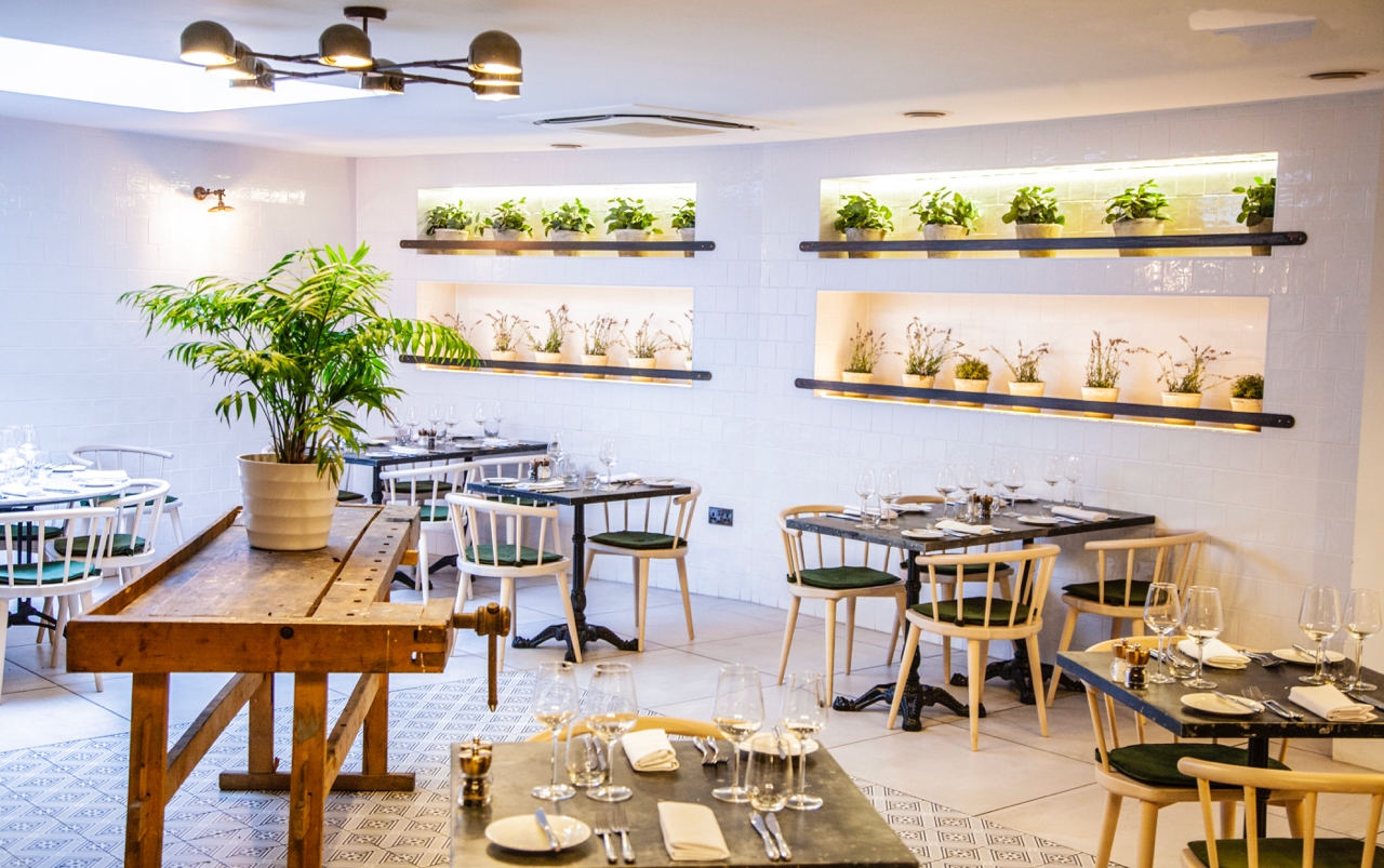 Photo of The White Horse Hotel, The Pickwick Room