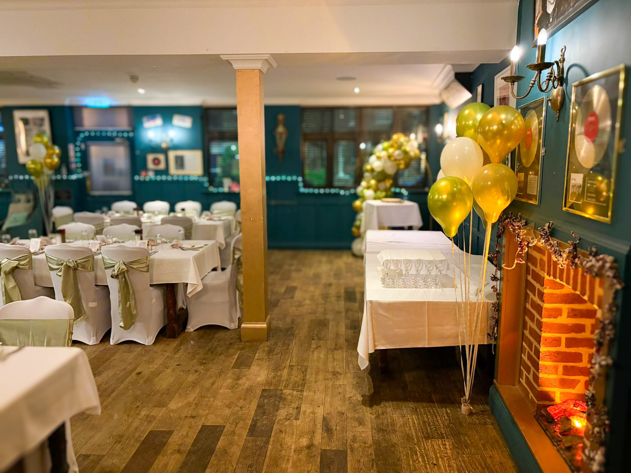 Photo of The Clissold Arms, Kinks Room
