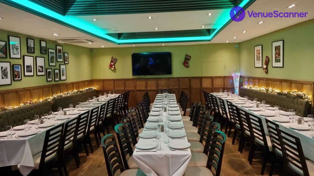 The Clissold Arms, The Terrace photo #3