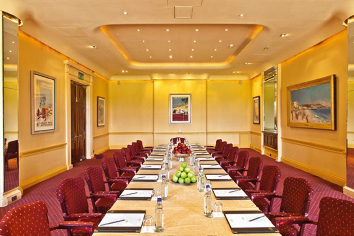 Stoke Park Country Club Spa And Hotel, The Park Room photo #0