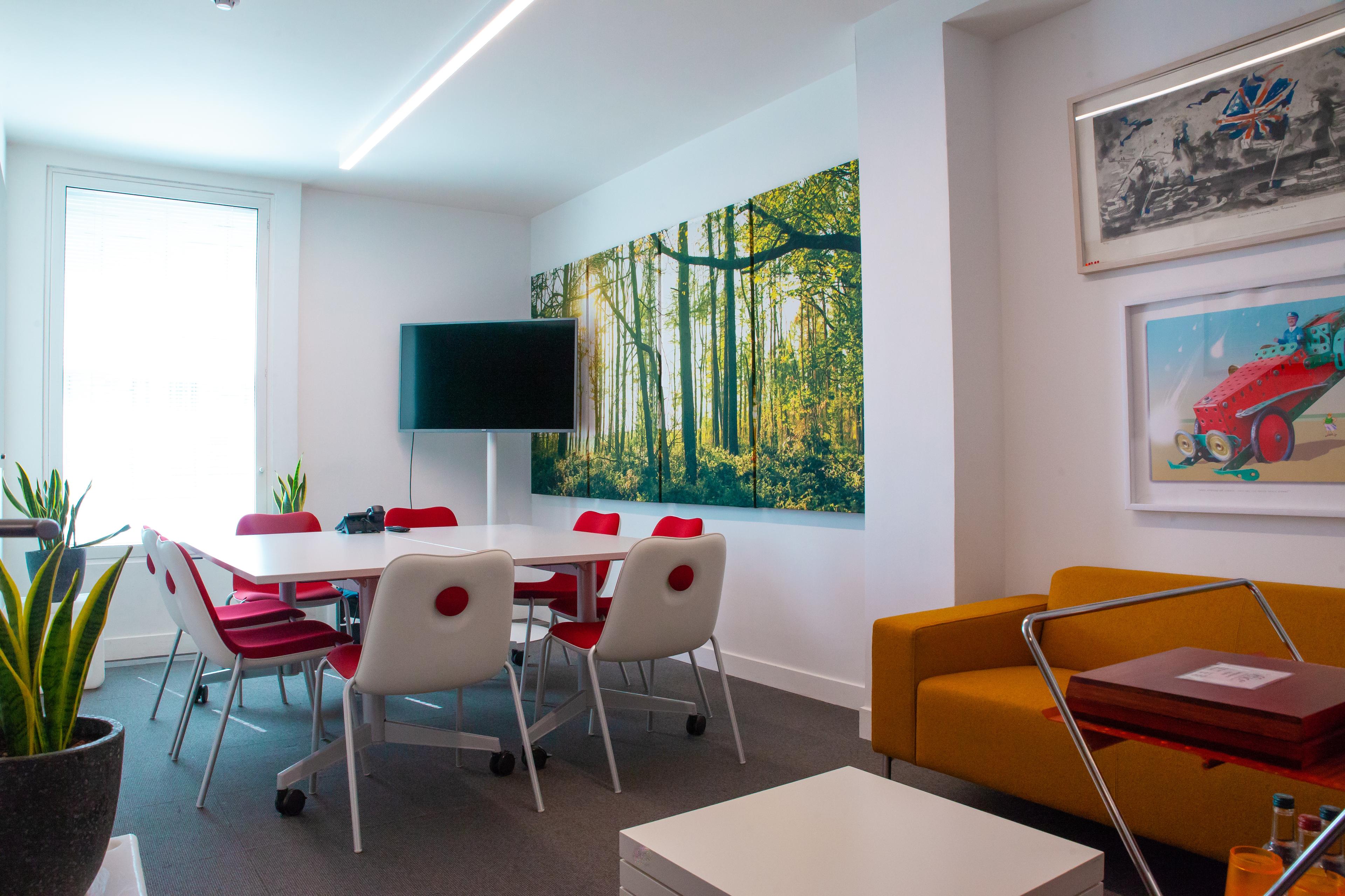 Conference Room For Up To 24 People, eOffice Fitzrovia photo #5