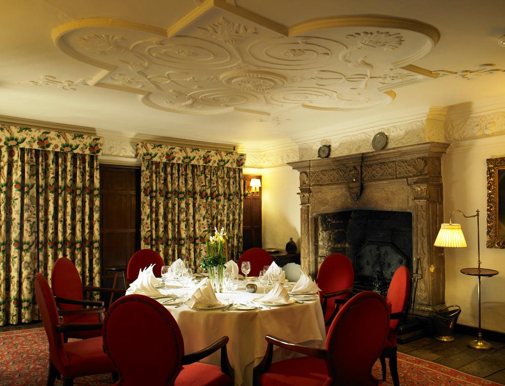 Oliver Cromwell Room, The Lygon Arms photo #1