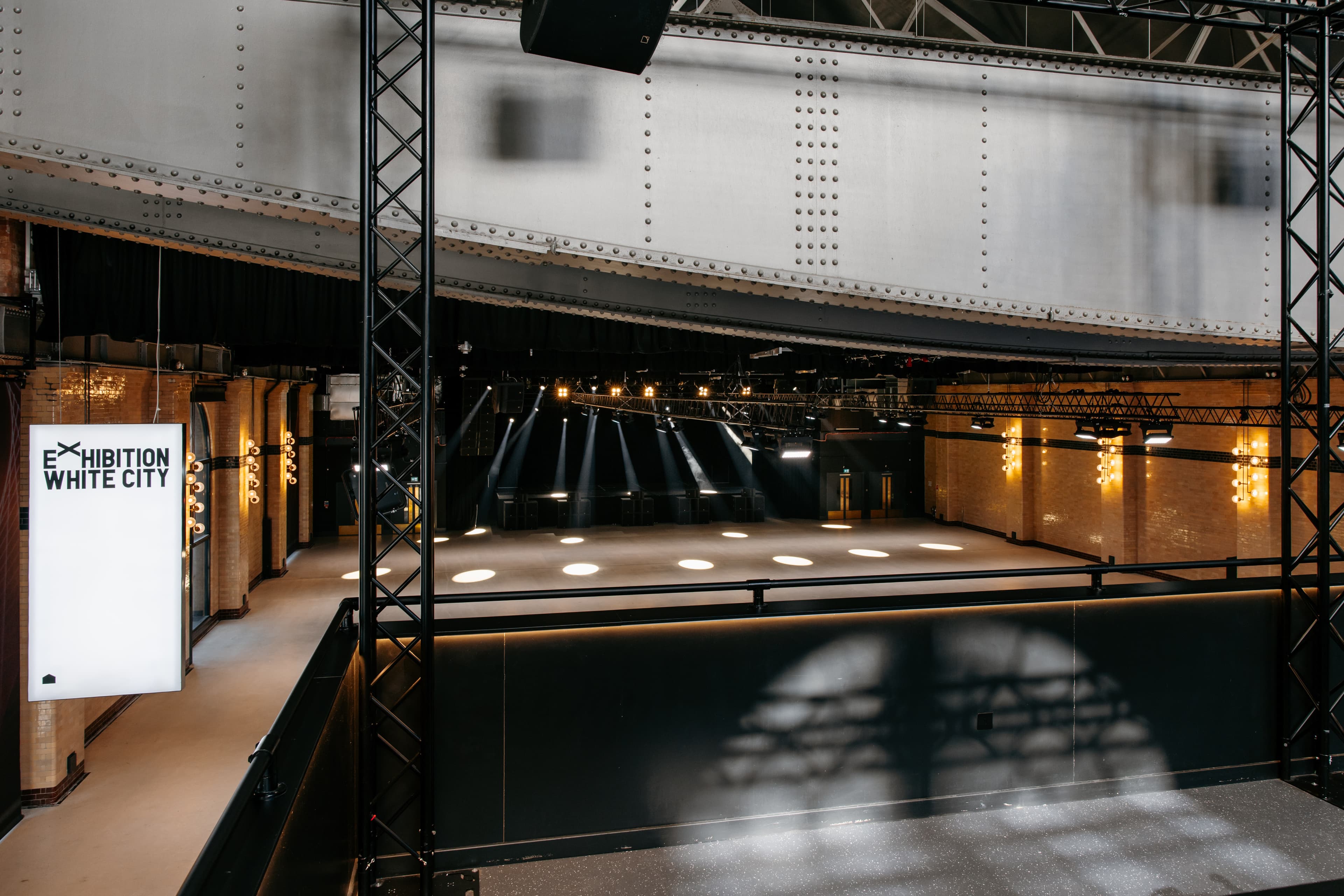 First Floor, Exhibition White City photo #3