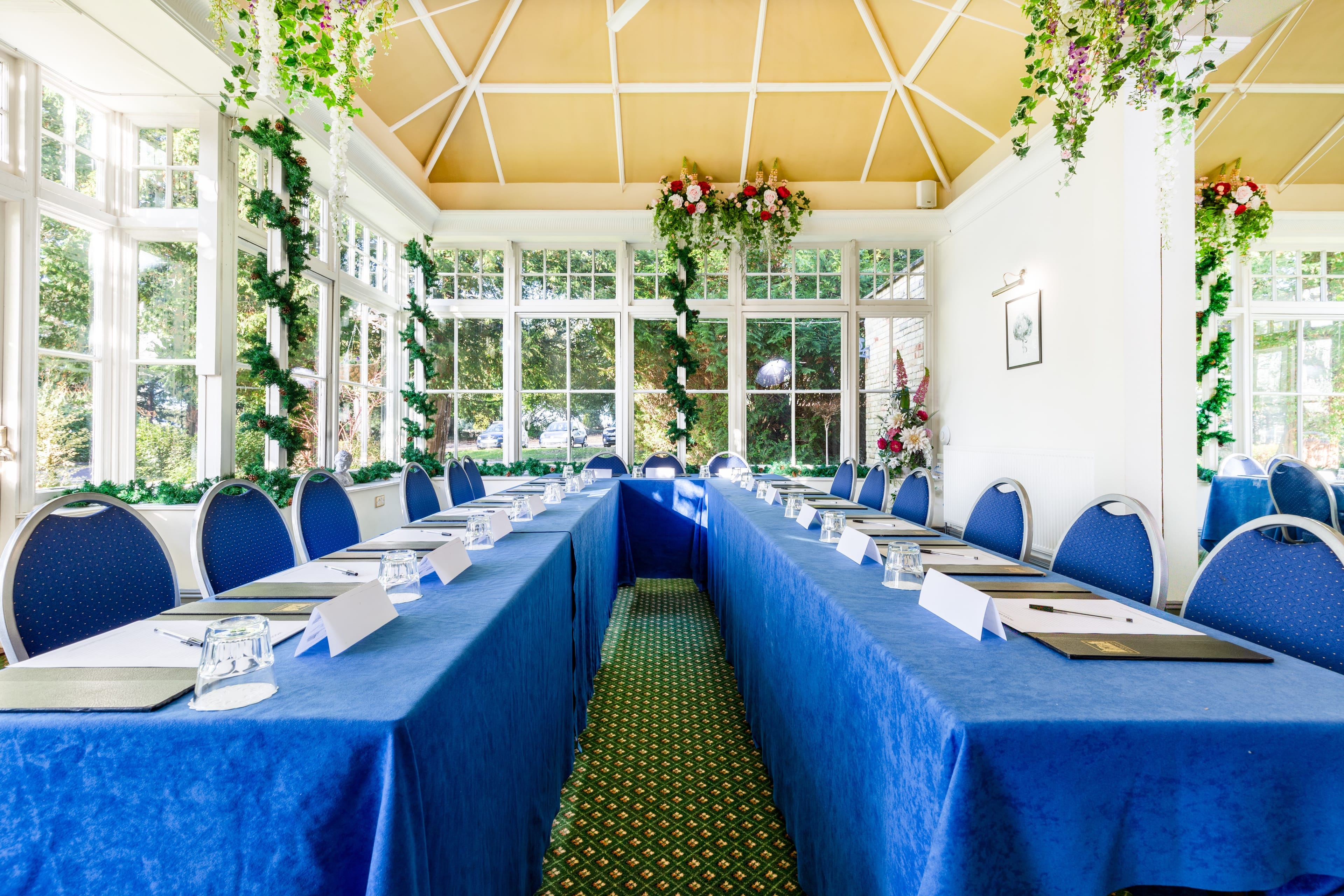 Photo of Woodland Manor Hotel, Conservatory