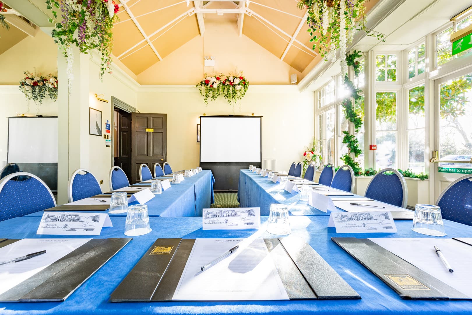 Conservatory, Woodland Manor Hotel photo #1