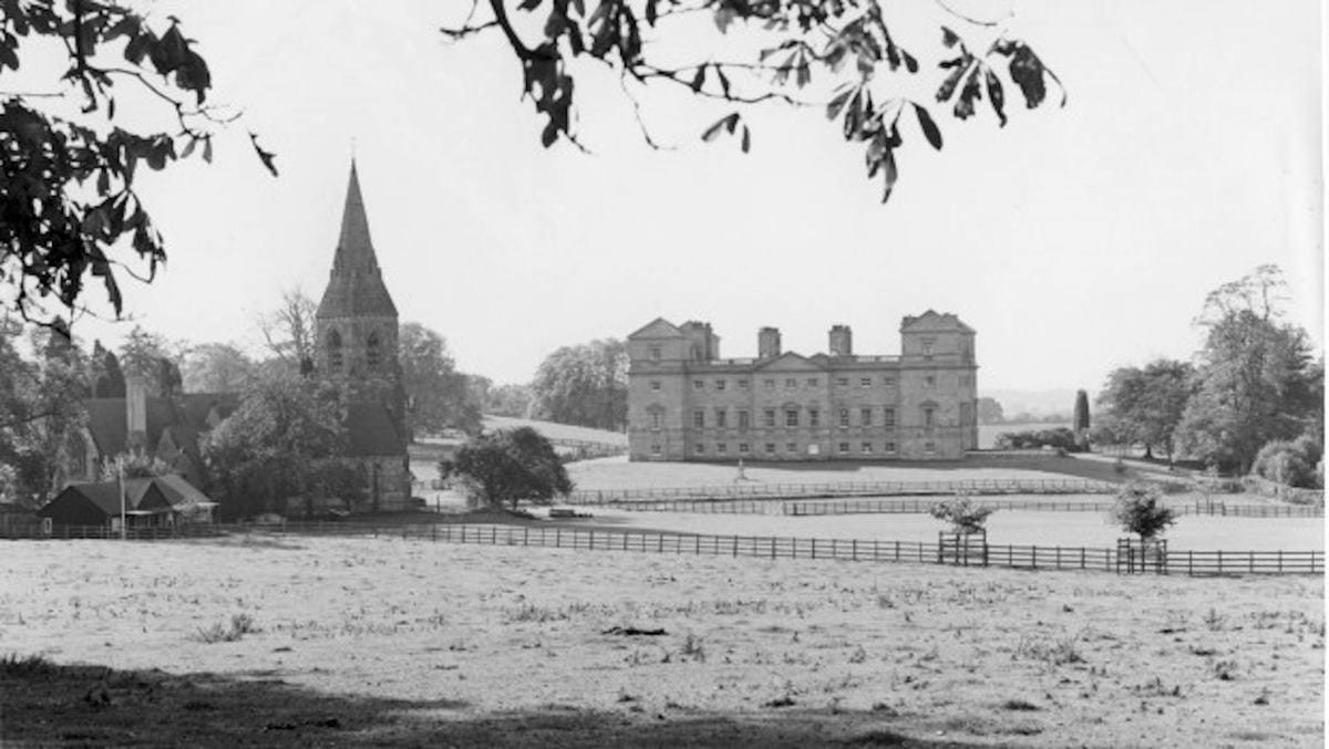 Photo of Hagley Hall, The Saloon