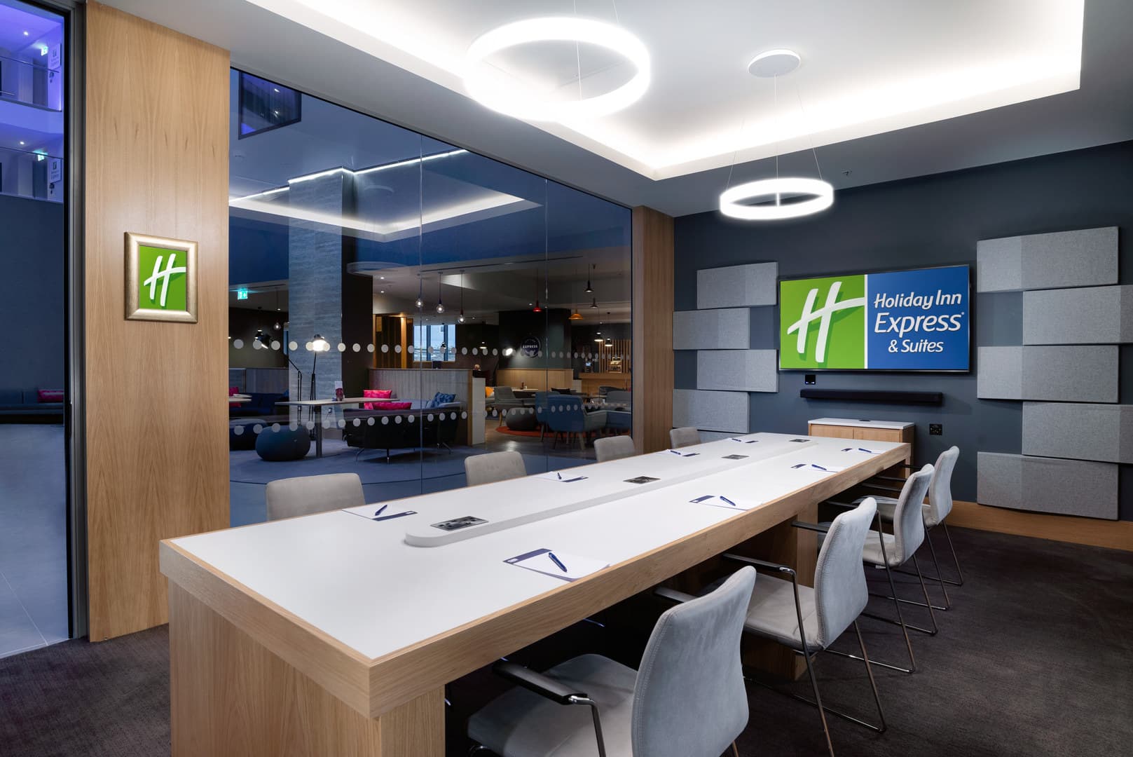 Meeting Room, Holiday Inn Express Heathrow Terminal 4 photo #1