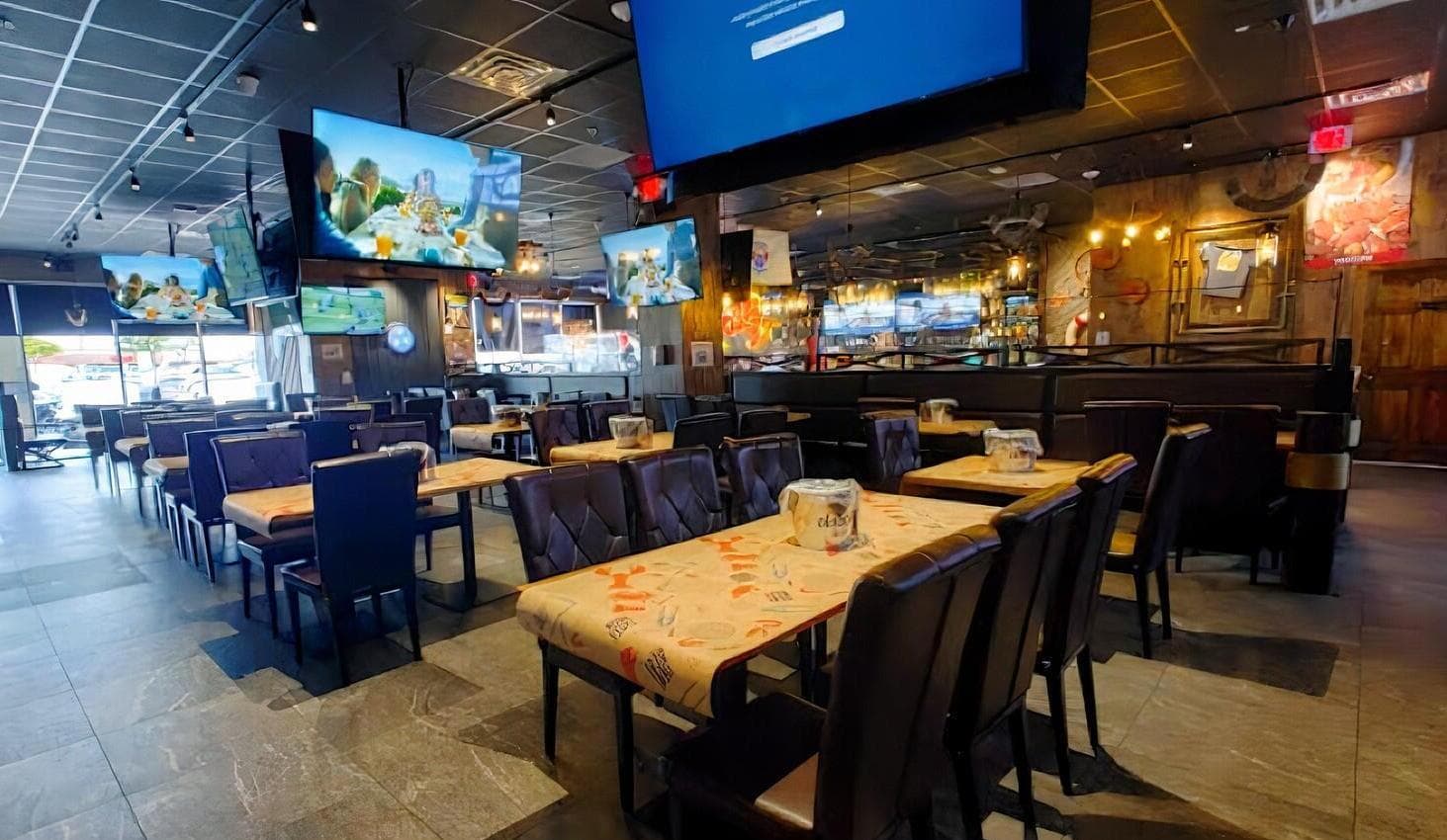 Entire Venue, Hook & Reel Cajun Seafood & Bar photo #1