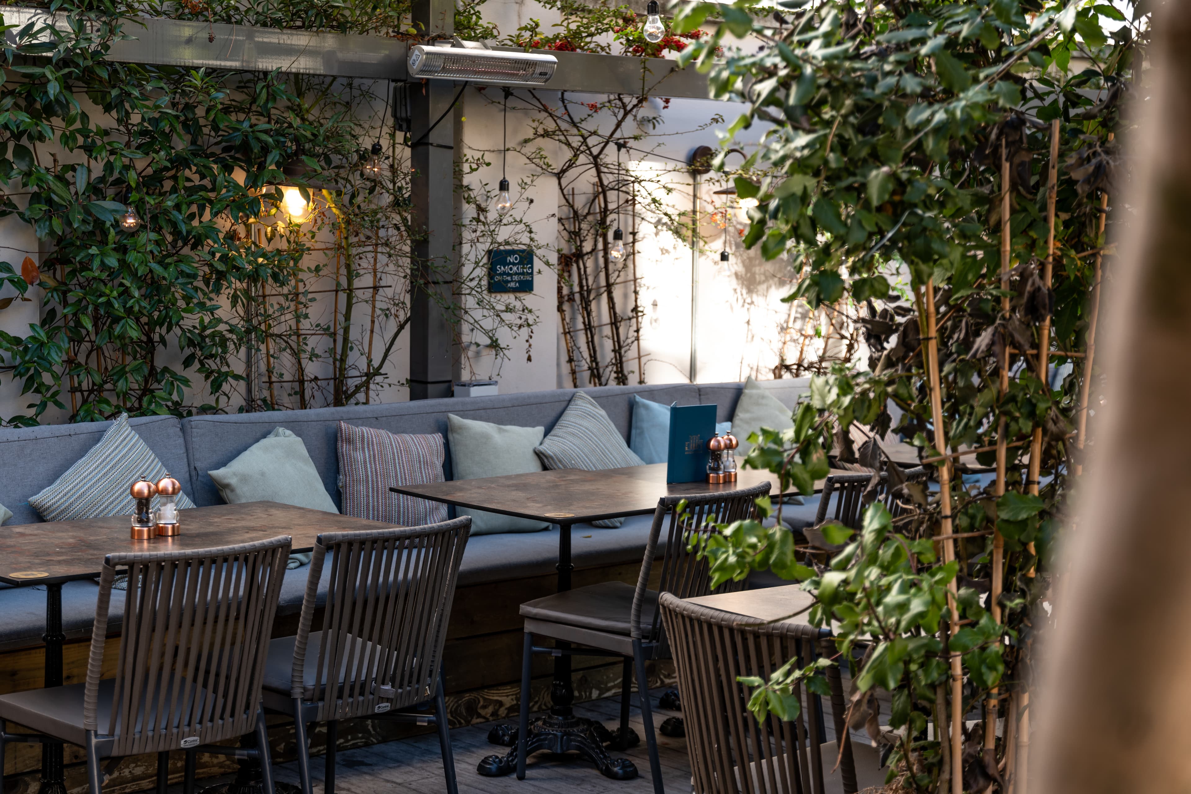 Aragon House, The Garden photo #2