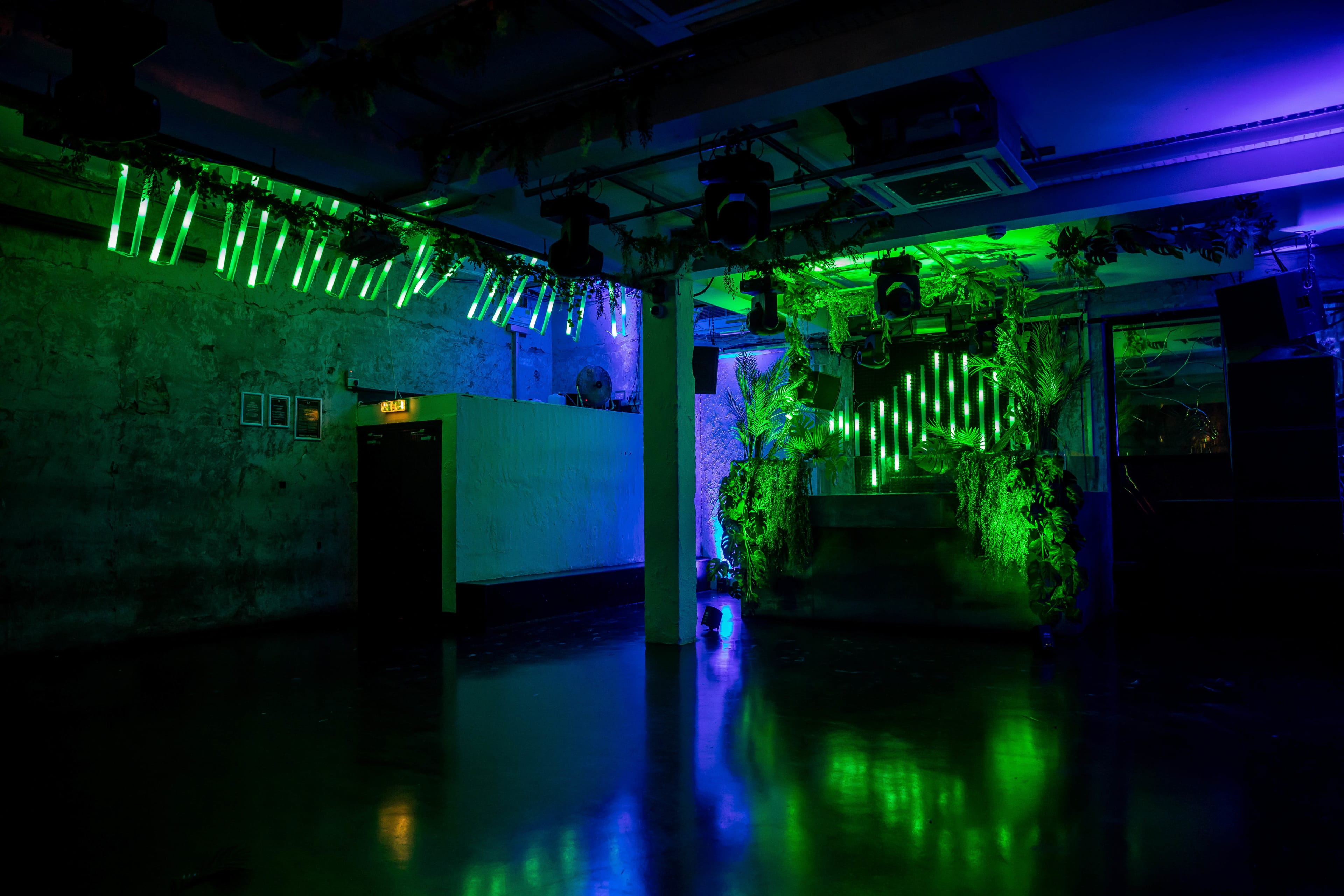 Photo of 93 Feet East, Main Room