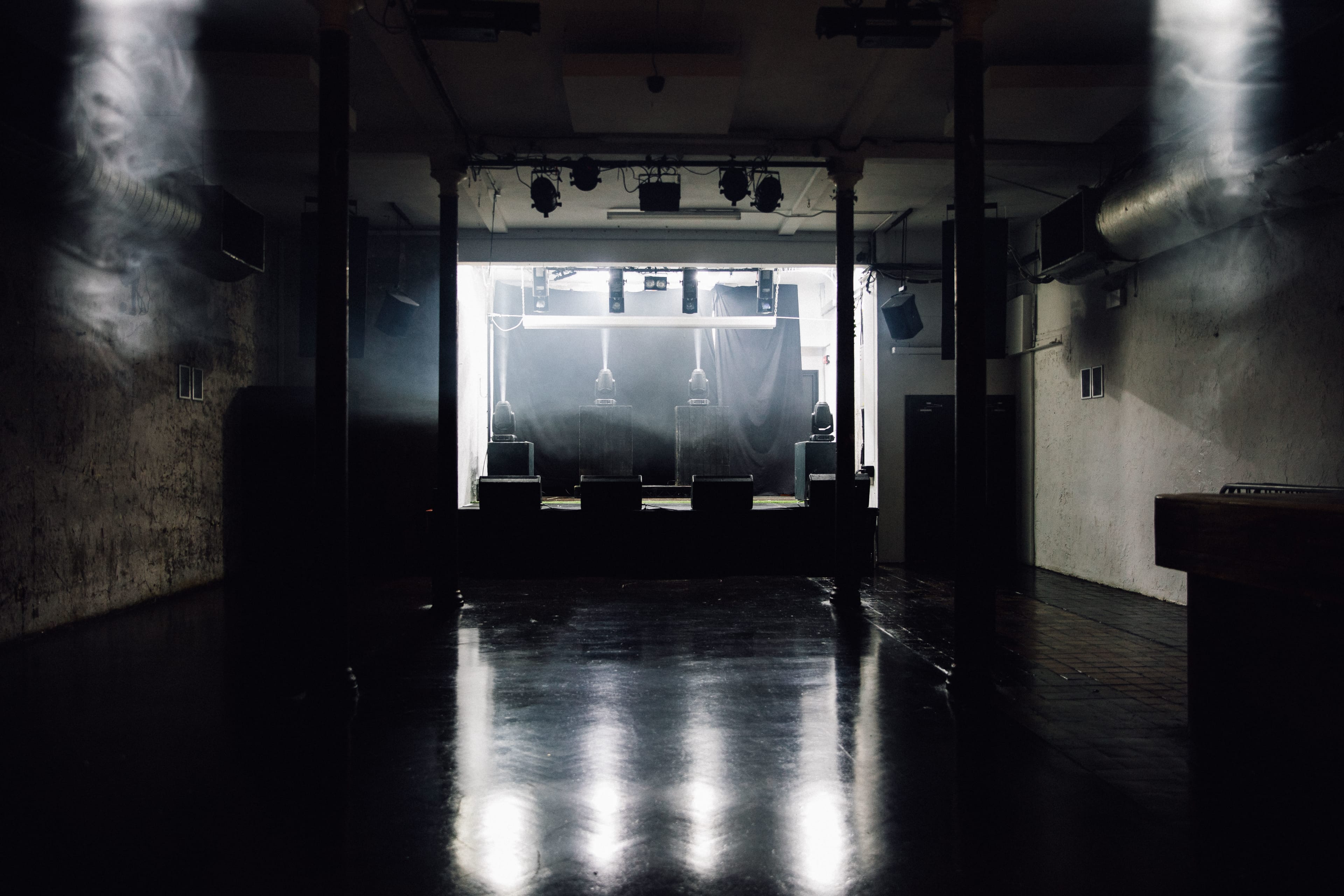 Photo of 93 Feet East, Live Room