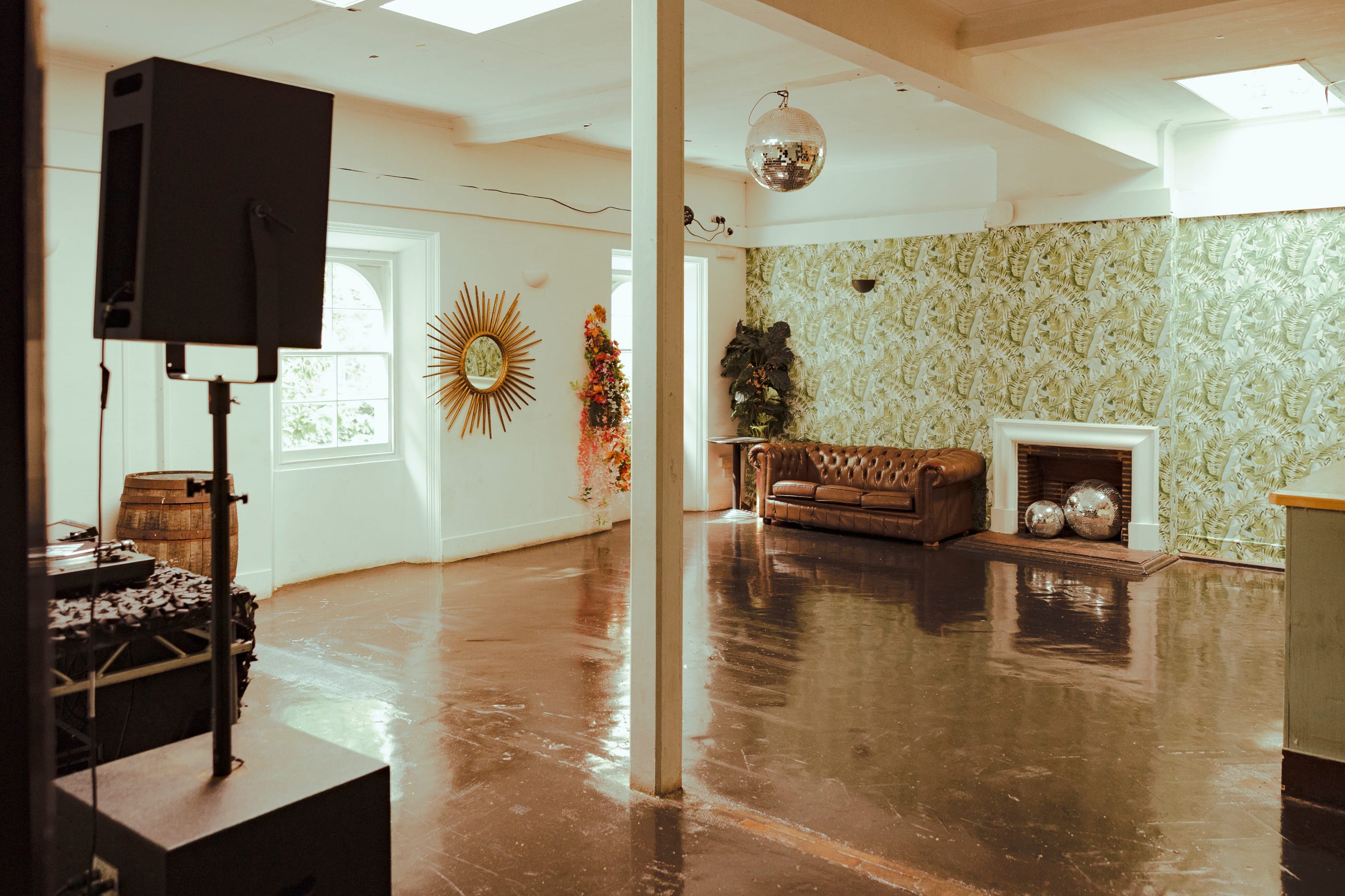 Photo of 93 Feet East, Members Bar