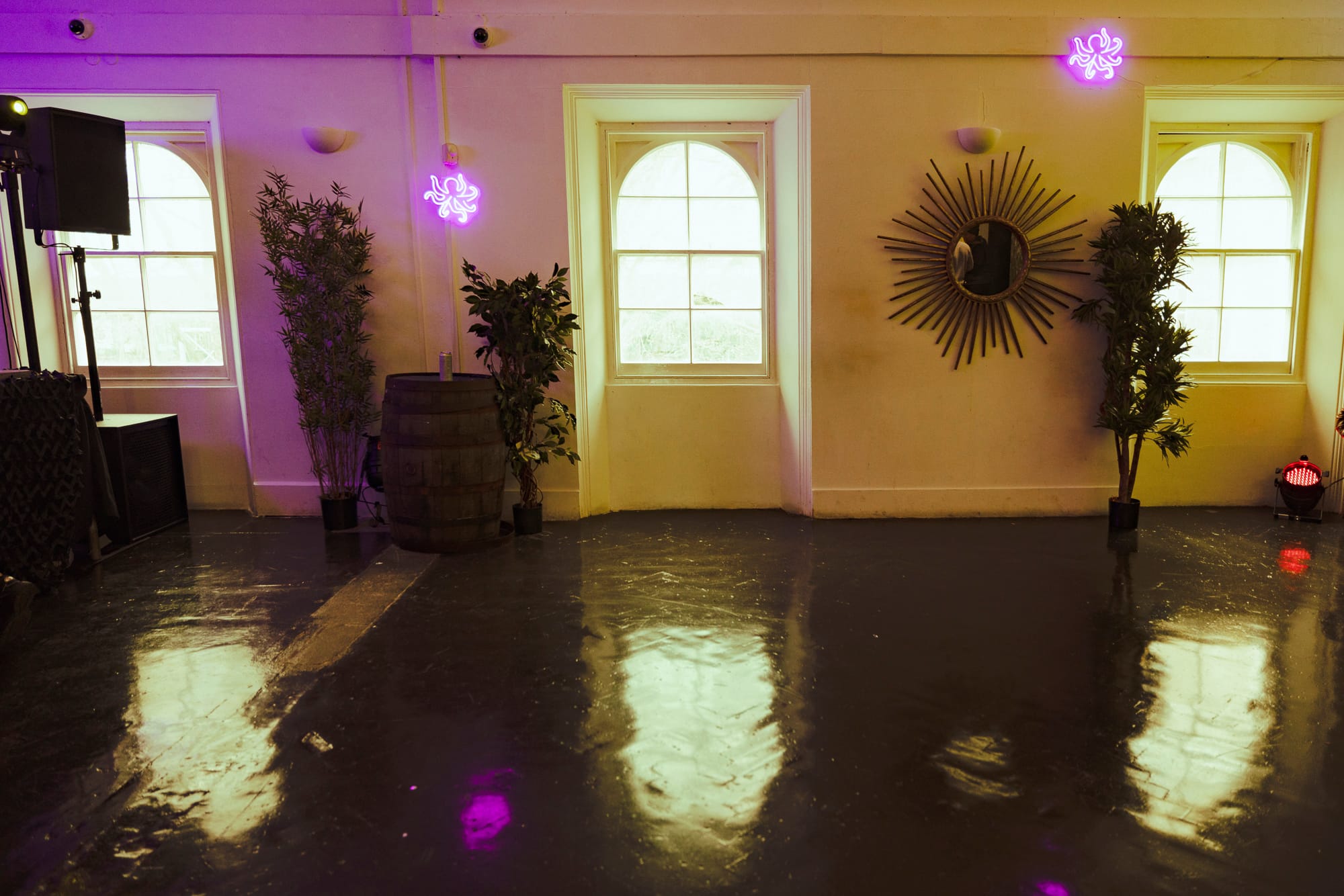 Photo of 93 Feet East, Whole Venue