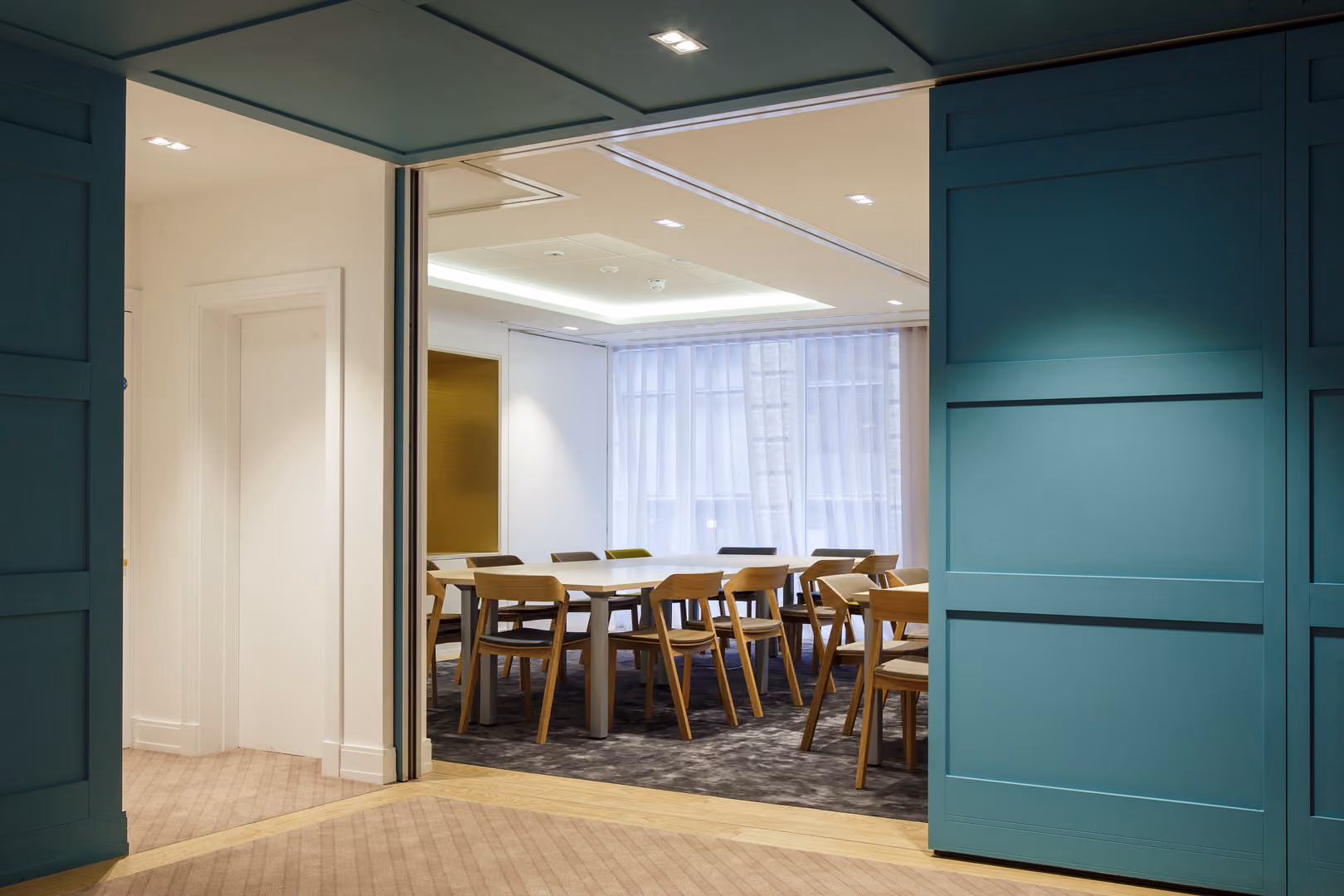 Court Room And Reception Area, Farmers & Fletchers In The City photo #5