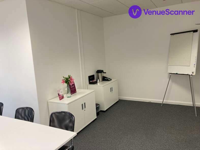 The Royal Mile, Citibase Edinburgh Gyleview photo #2