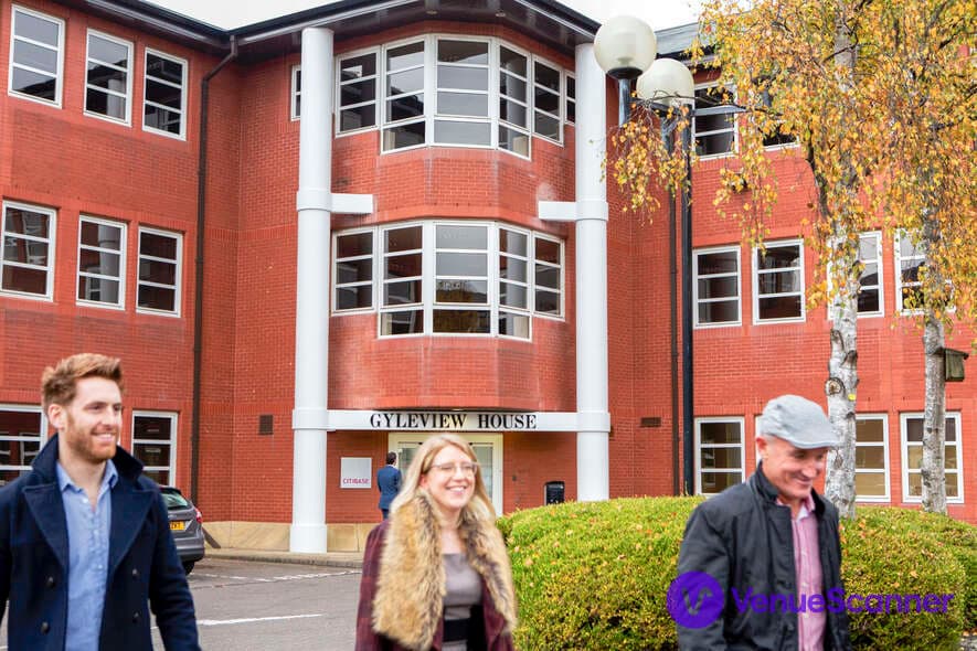 The Royal Mile, Citibase Edinburgh Gyleview photo #3