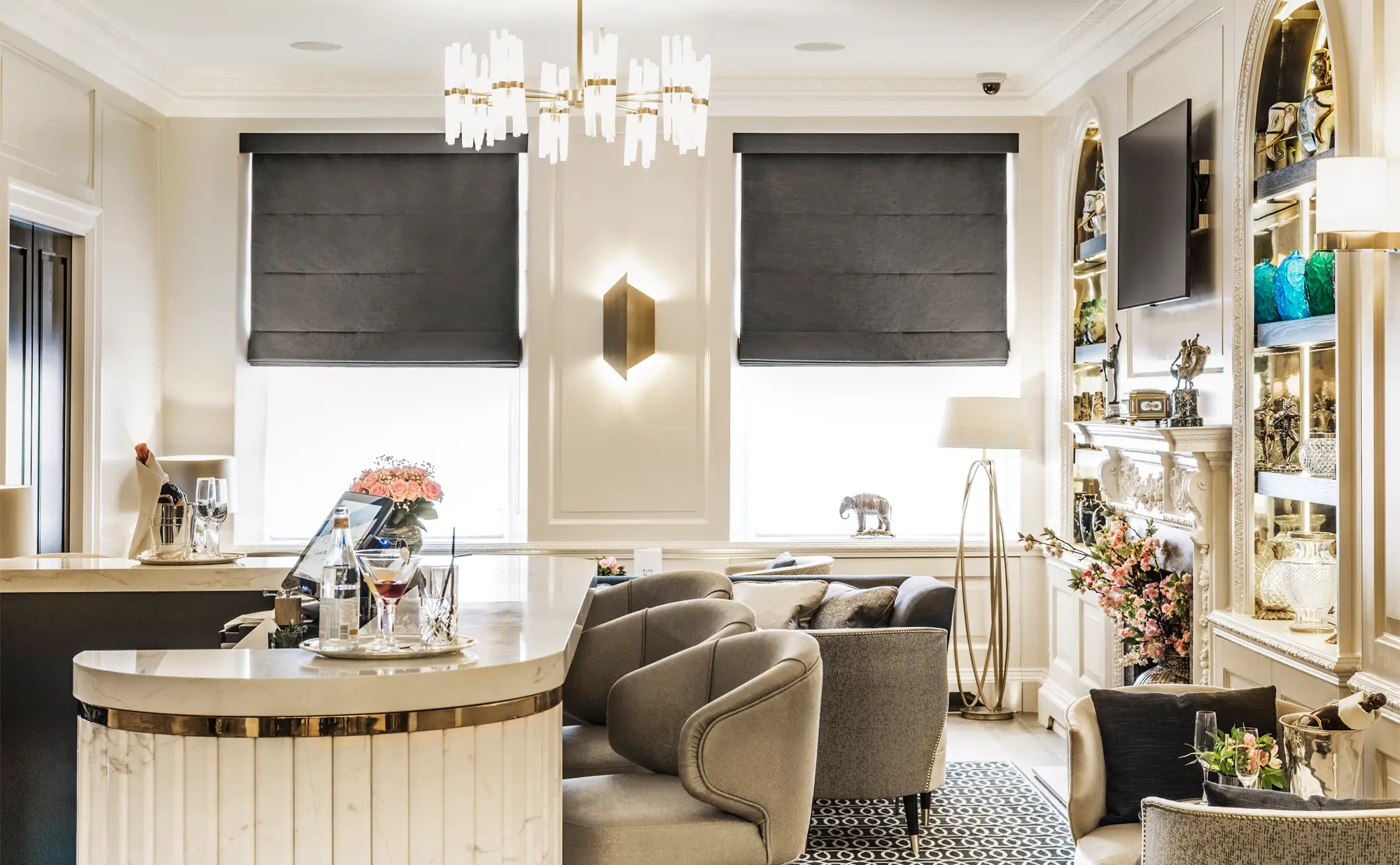 27 Restaurant & Bar, Main Dining Area photo #2