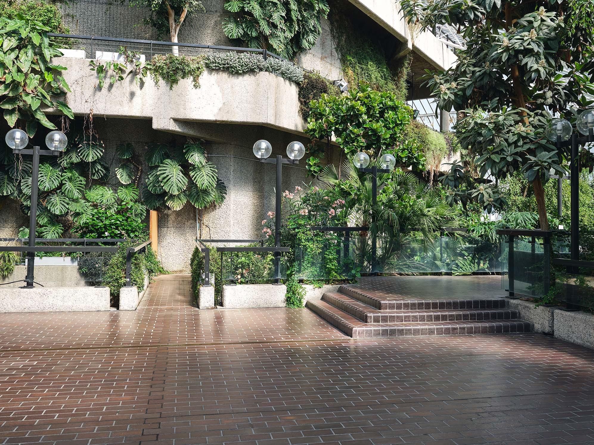 Conservatory Terrace, Barbican photo #1