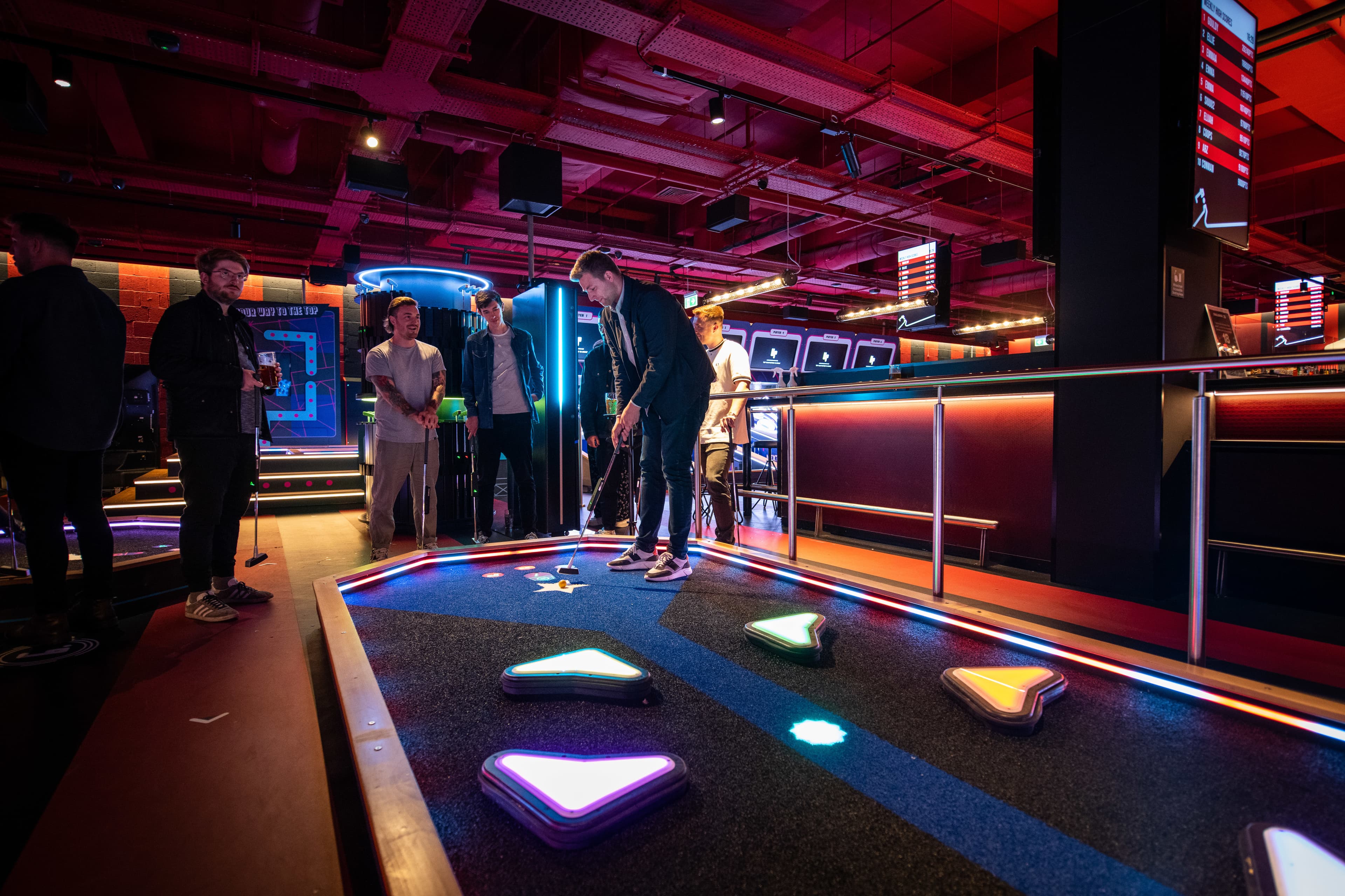 Combined CUBE + PUTTERS (9 Or 18 Holes), Urban Playground photo #7