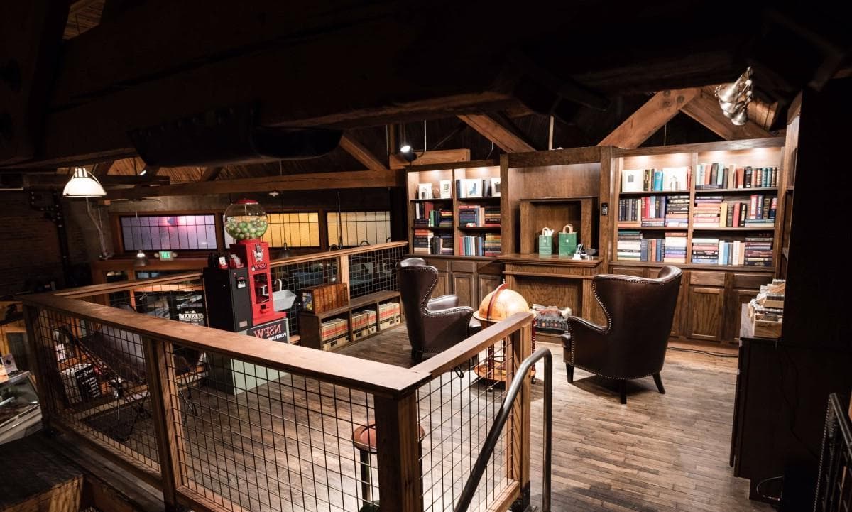 Cozy Loft Melrose Market, Greenfire Loft photo #1