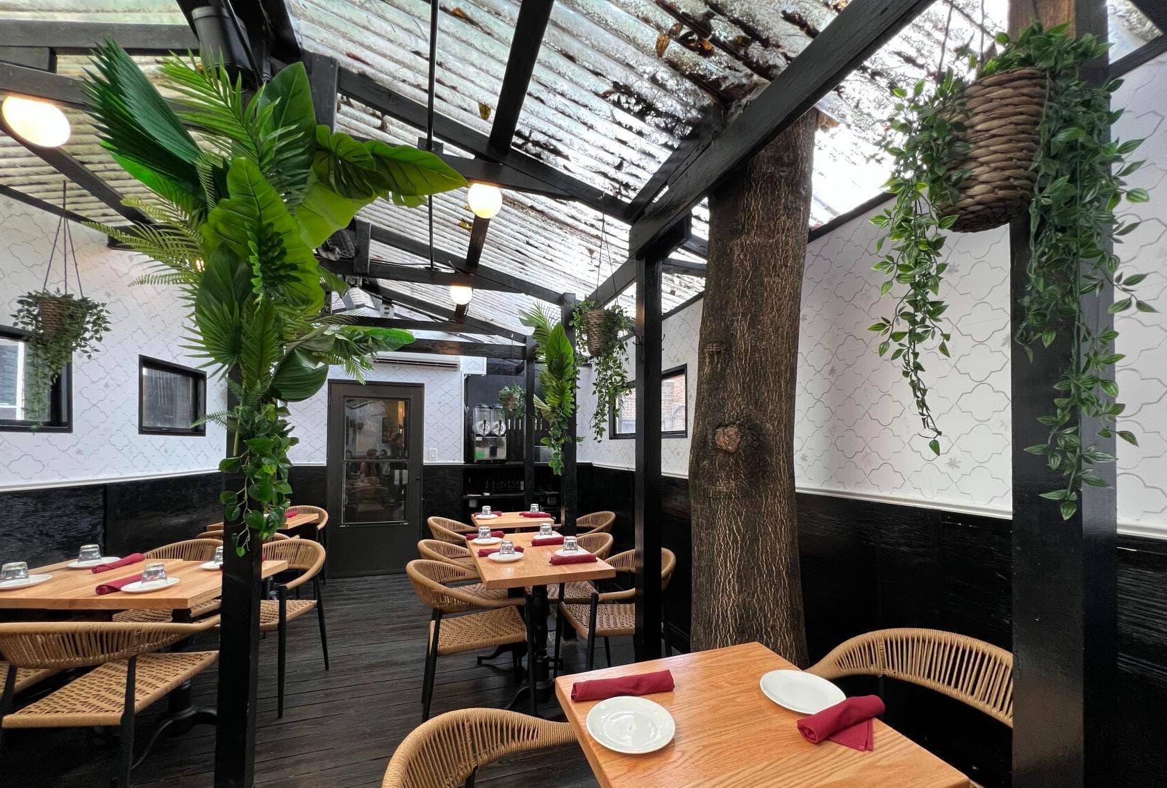 Private Patio, Levantine photo #1