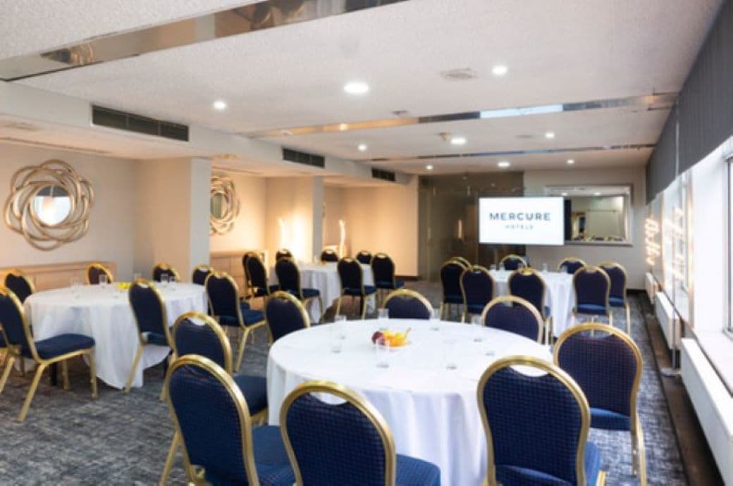 Lenham Suite, Mercure Maidstone Great Danes Hotel photo #4