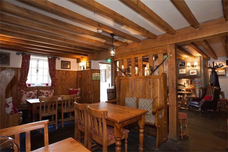 Pub & Restaurant, The Woodman Arms photo #2