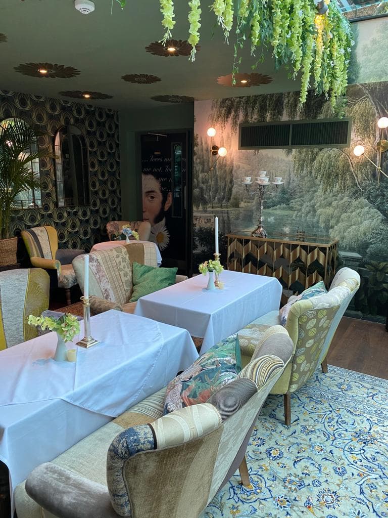 Indoor Restaurant, Amelia photo #9