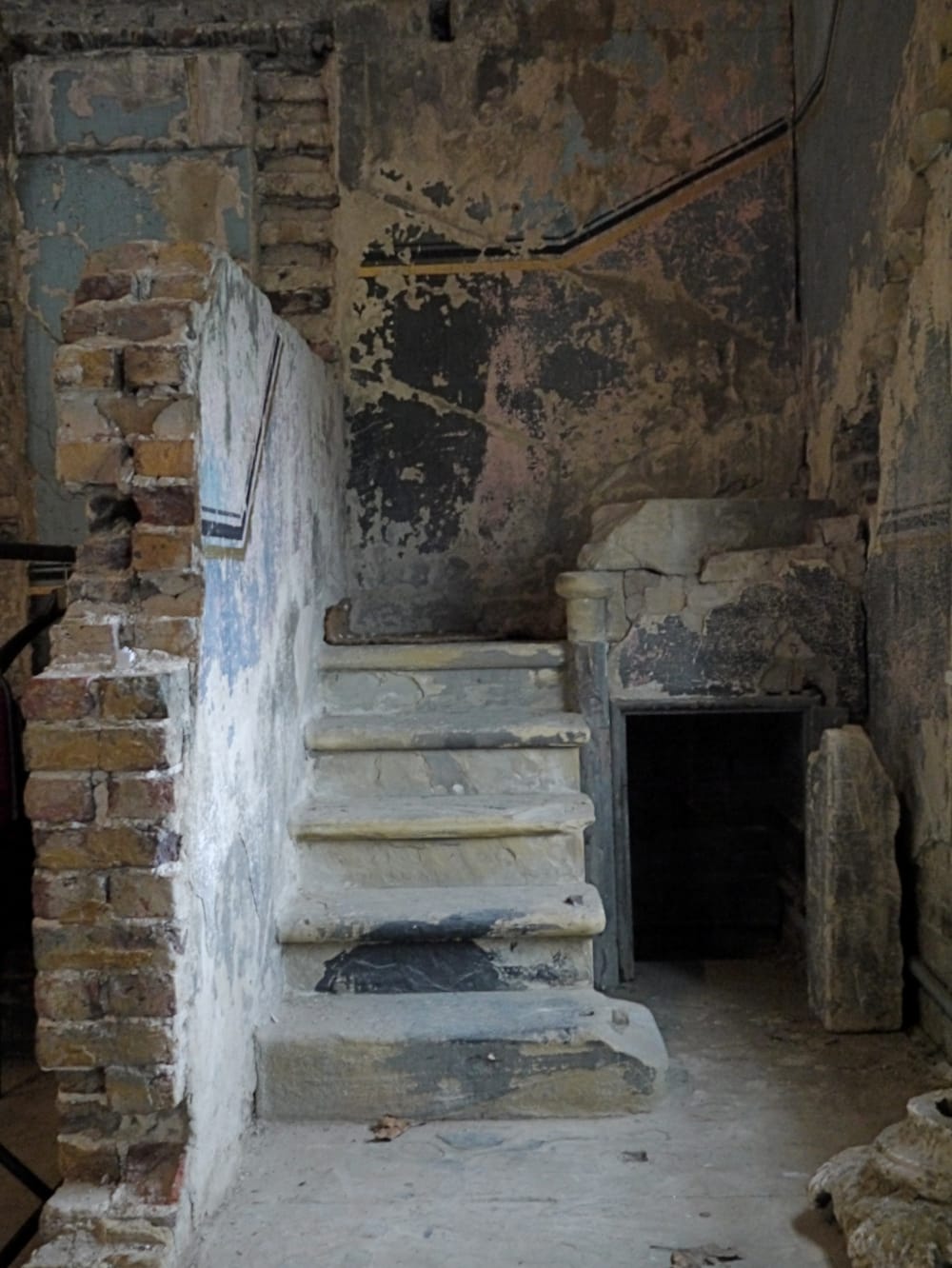 Photo of Asylum Chapel, Chapel Space