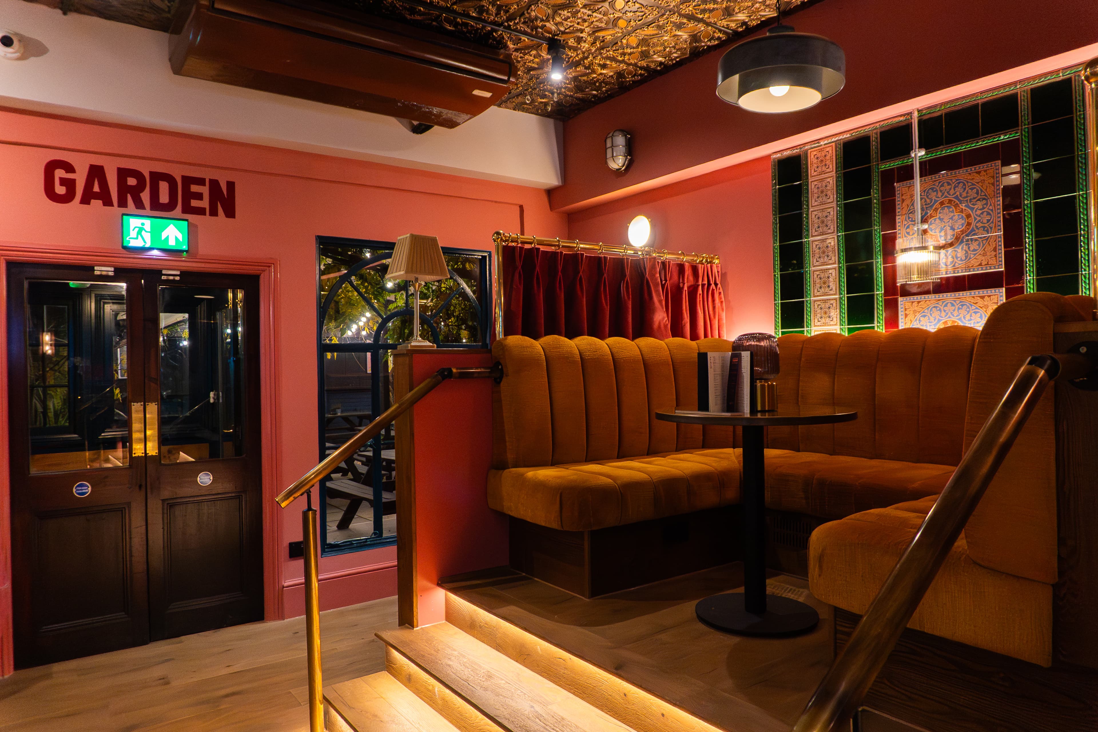 Semi‑Private Hire, The Thieves photo #3