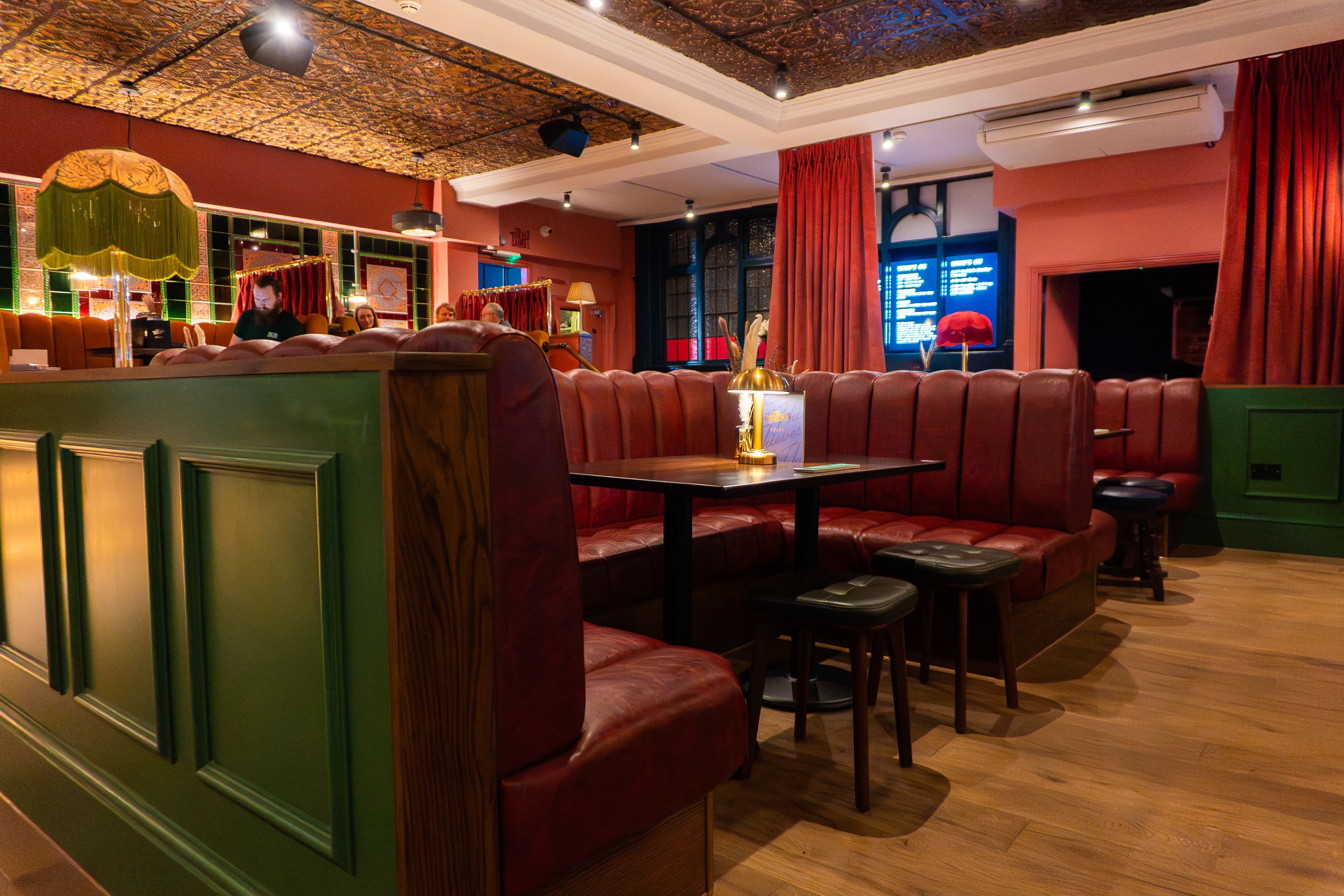 Semi‑Private Hire, The Thieves photo #5