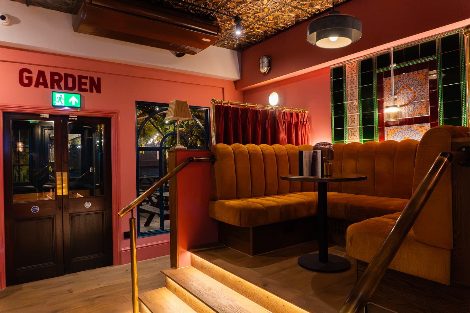Semi‑Private Hire, The Thieves photo #3