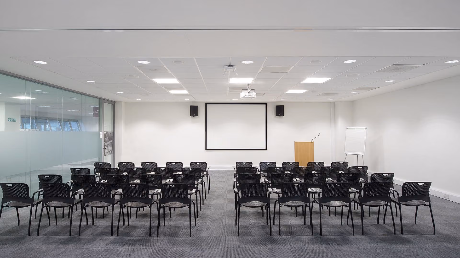 Talks Room, The National Archives photo #1