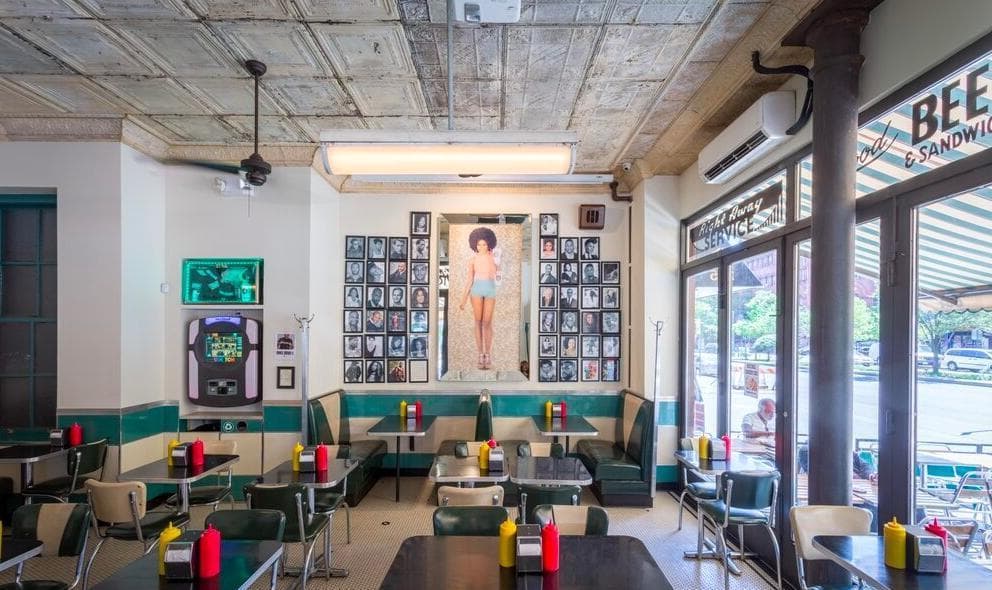 Indoor Area, Harlem Shake - Lenox Avenue photo #1