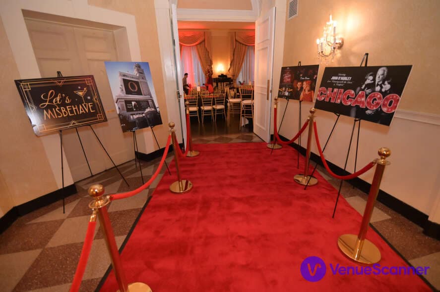 The Solarium, 3 West Club photo #5