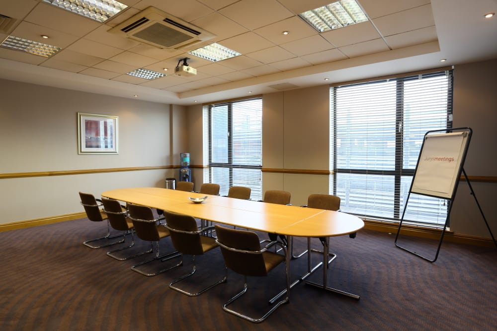 Photo of Leonardo Hotel Newcastle, Suite 6