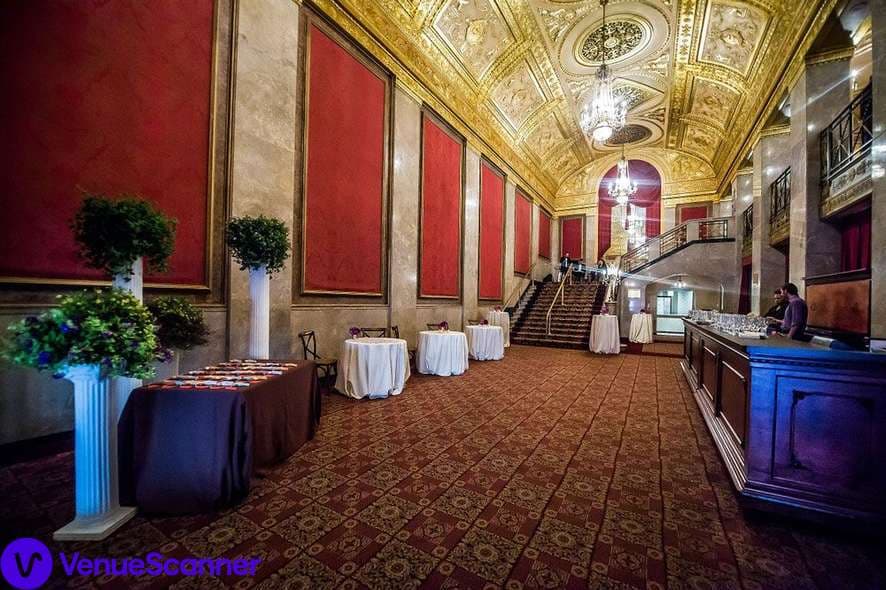 Warner Theatre, Main Lobby photo #3
