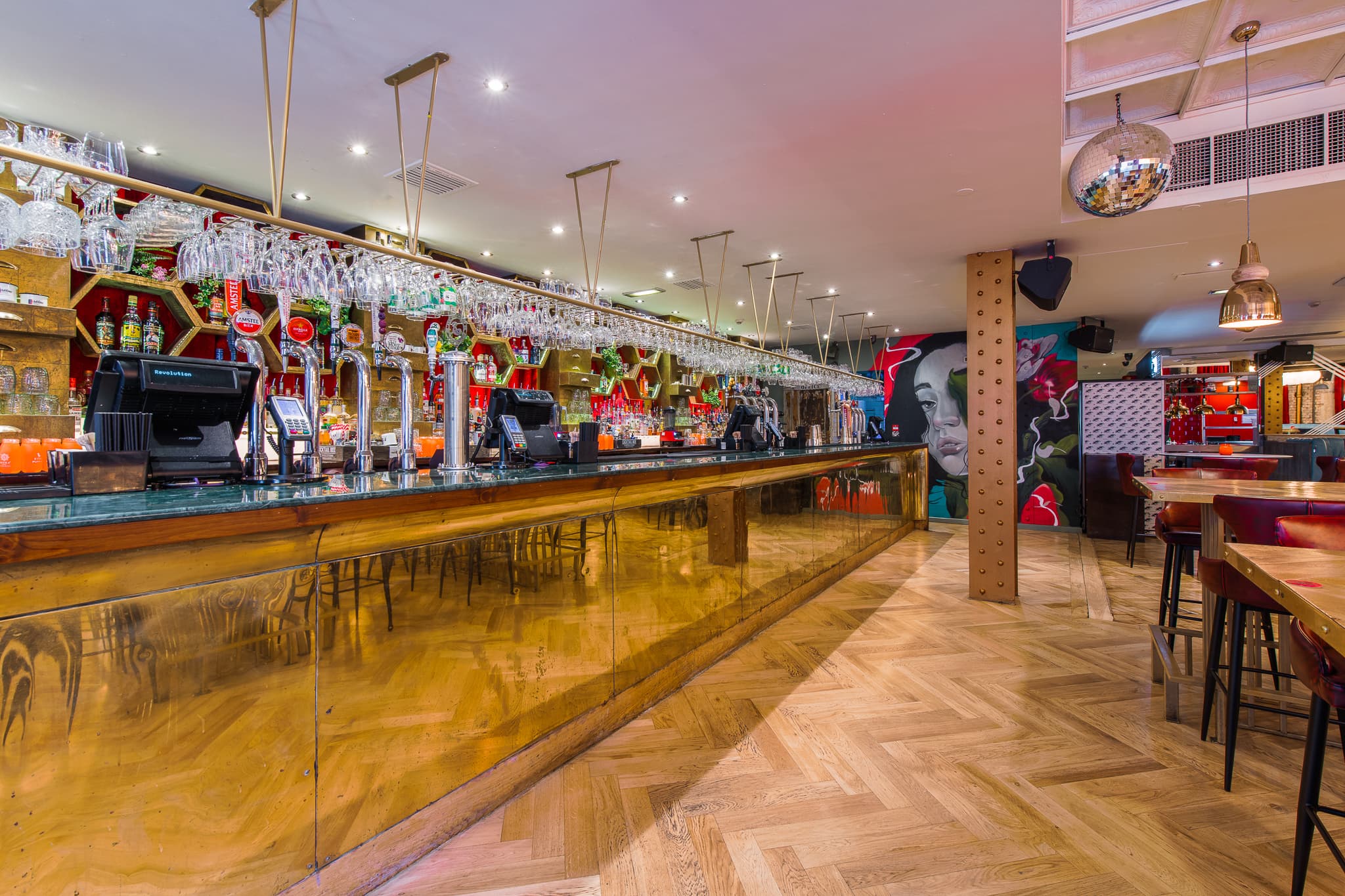 Revolution Parsonage Gardens photo #2